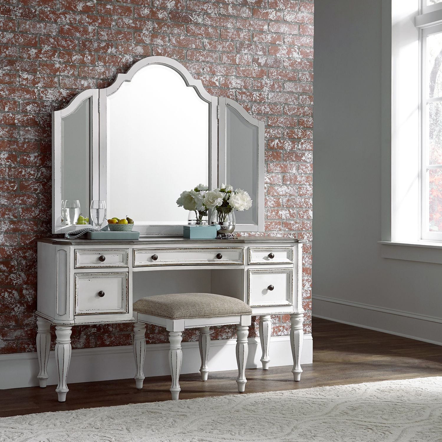 Magnolia Manor Vanity Stool in Antique White - Luxury Home Furniture (MI)