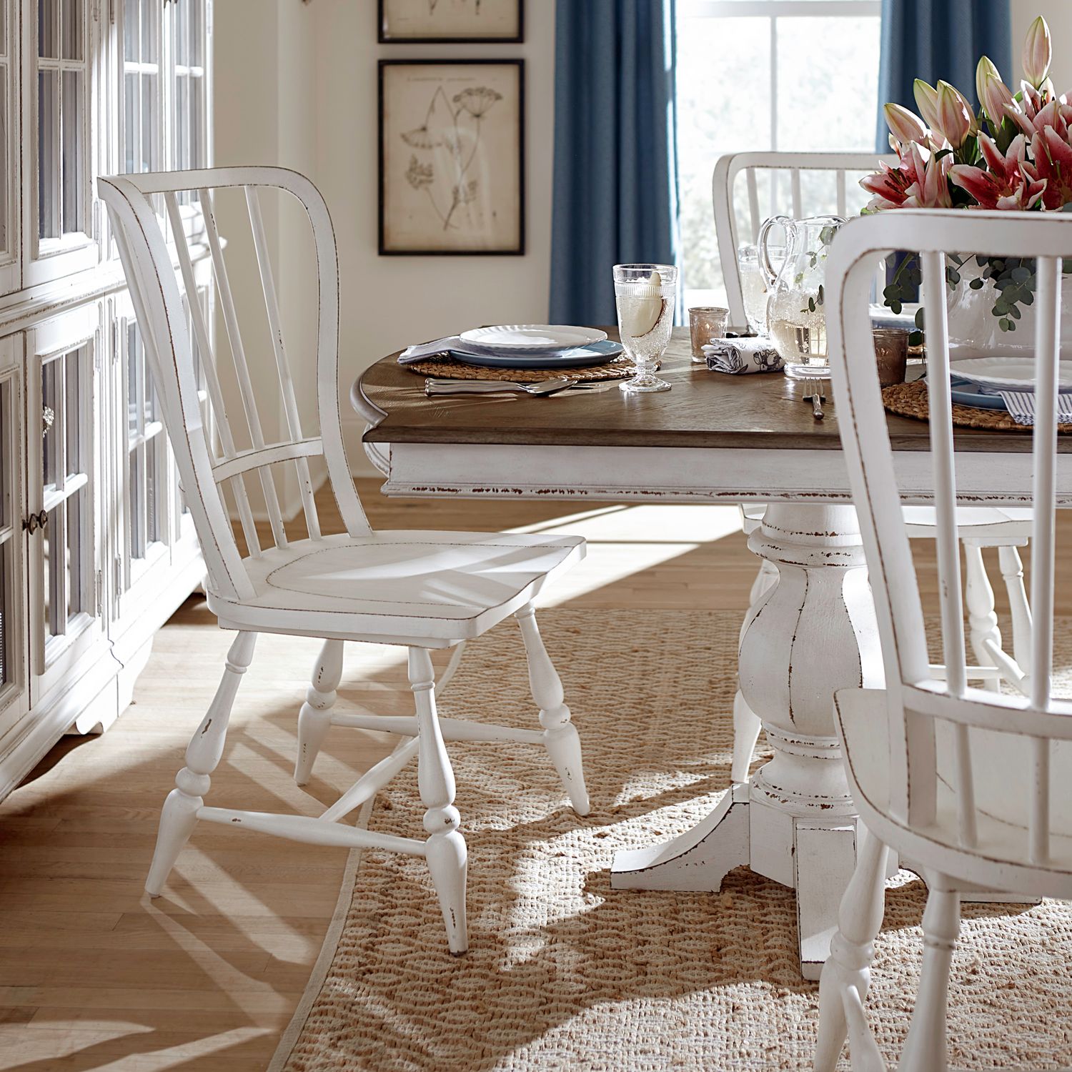 Magnolia Manor 9 Piece Double Pedestal Table Set - Luxury Home Furniture (MI)