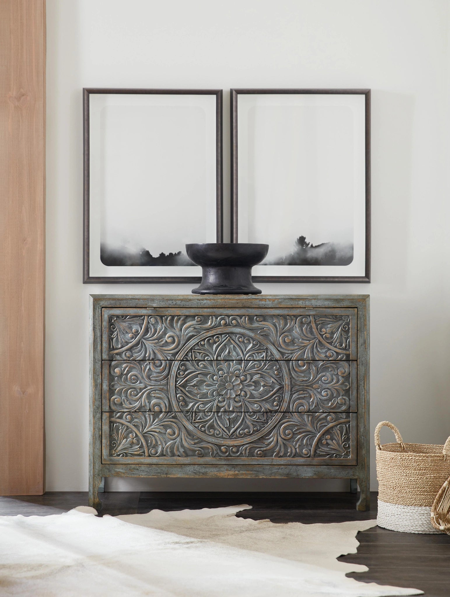 La Grange Lockhart Three-Drawer Accent Chest - 6960-50007-45