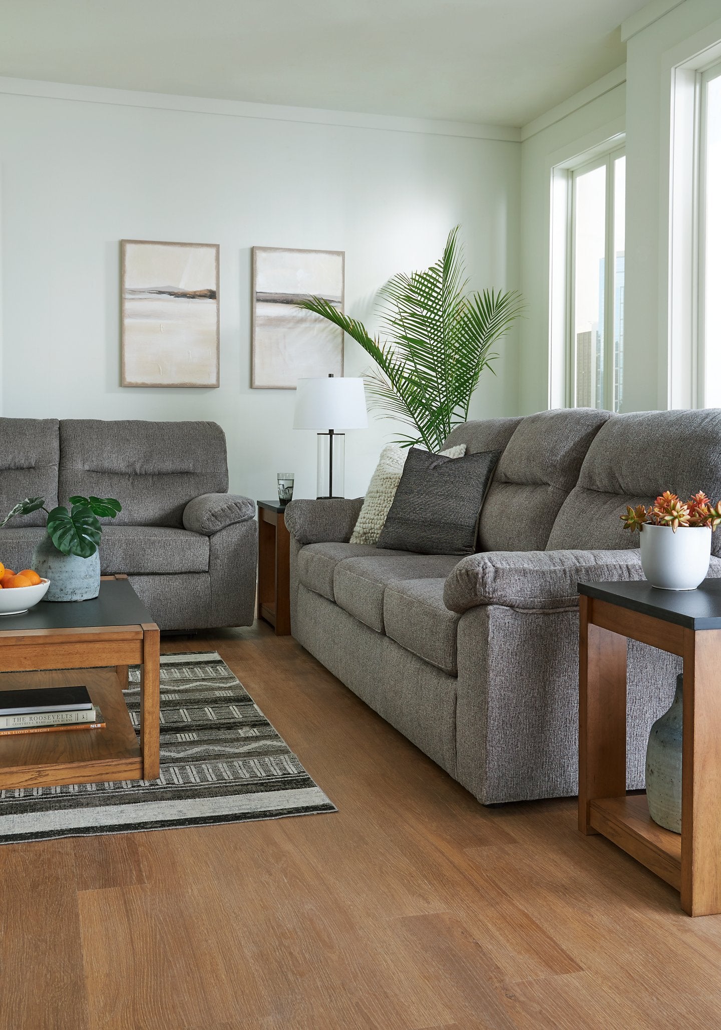 Bindura Living Room Set - Luxury Home Furniture (MI)