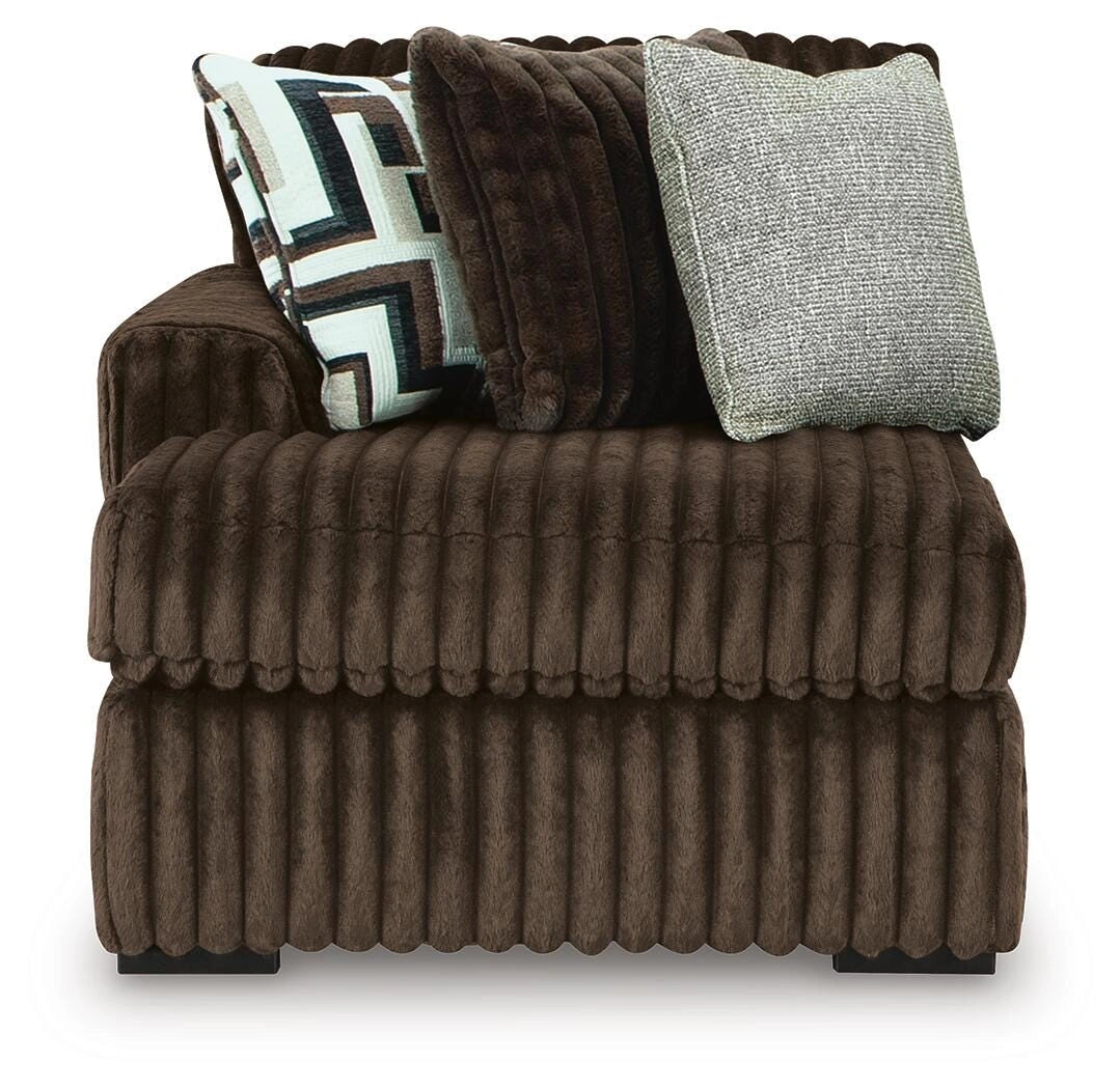 Midnight-Madness Sectional with Chaise