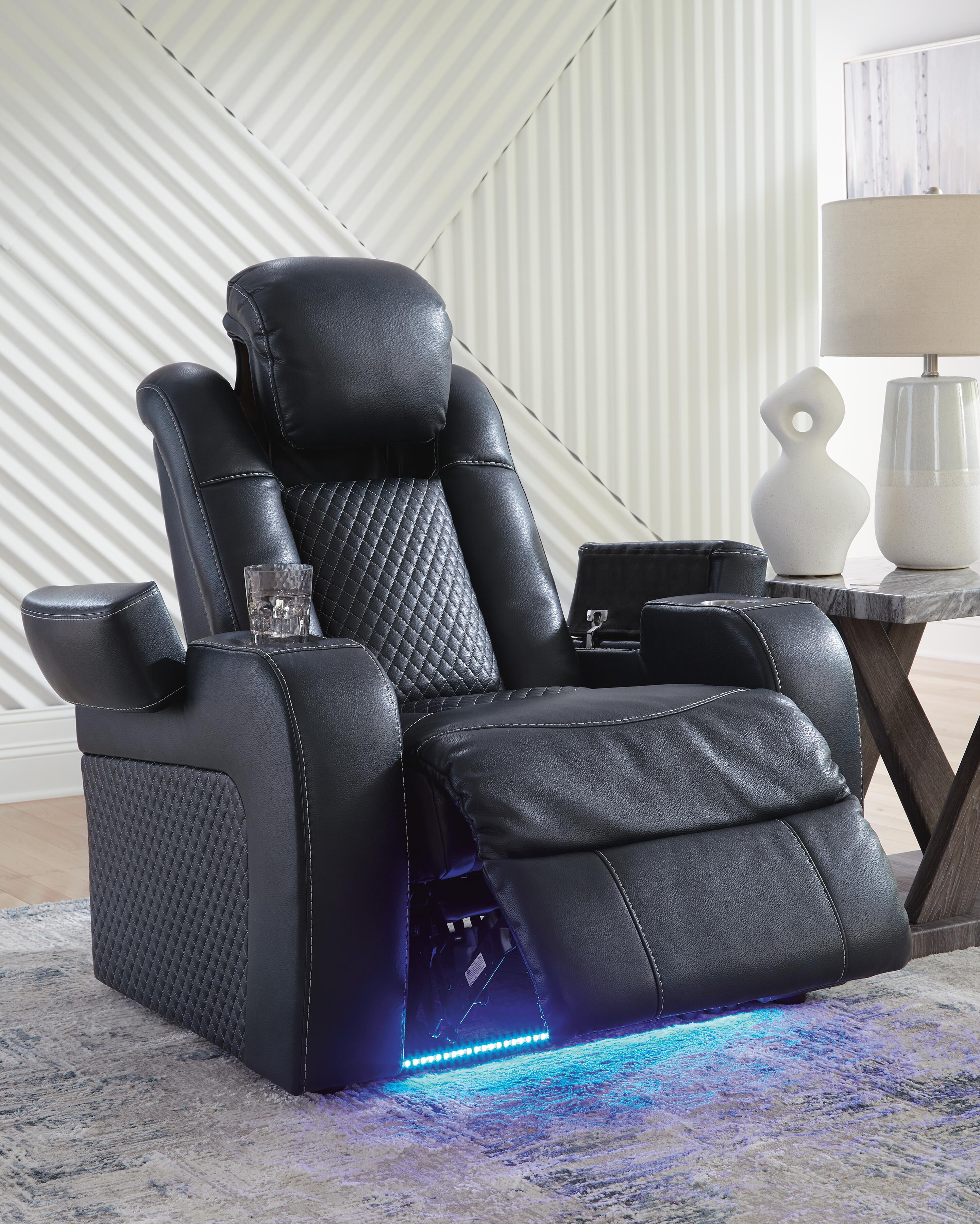 Fyne-Dyme Power Recliner - Luxury Home Furniture (MI)