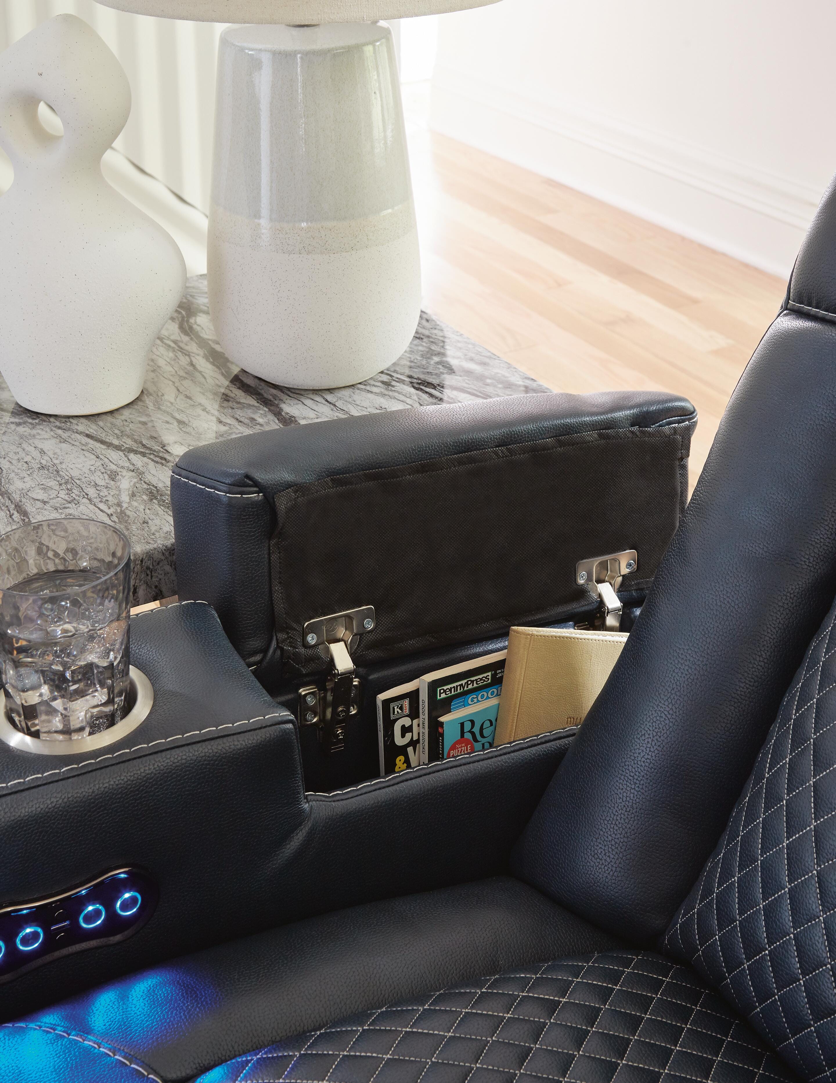 Fyne-Dyme Power Recliner - Luxury Home Furniture (MI)