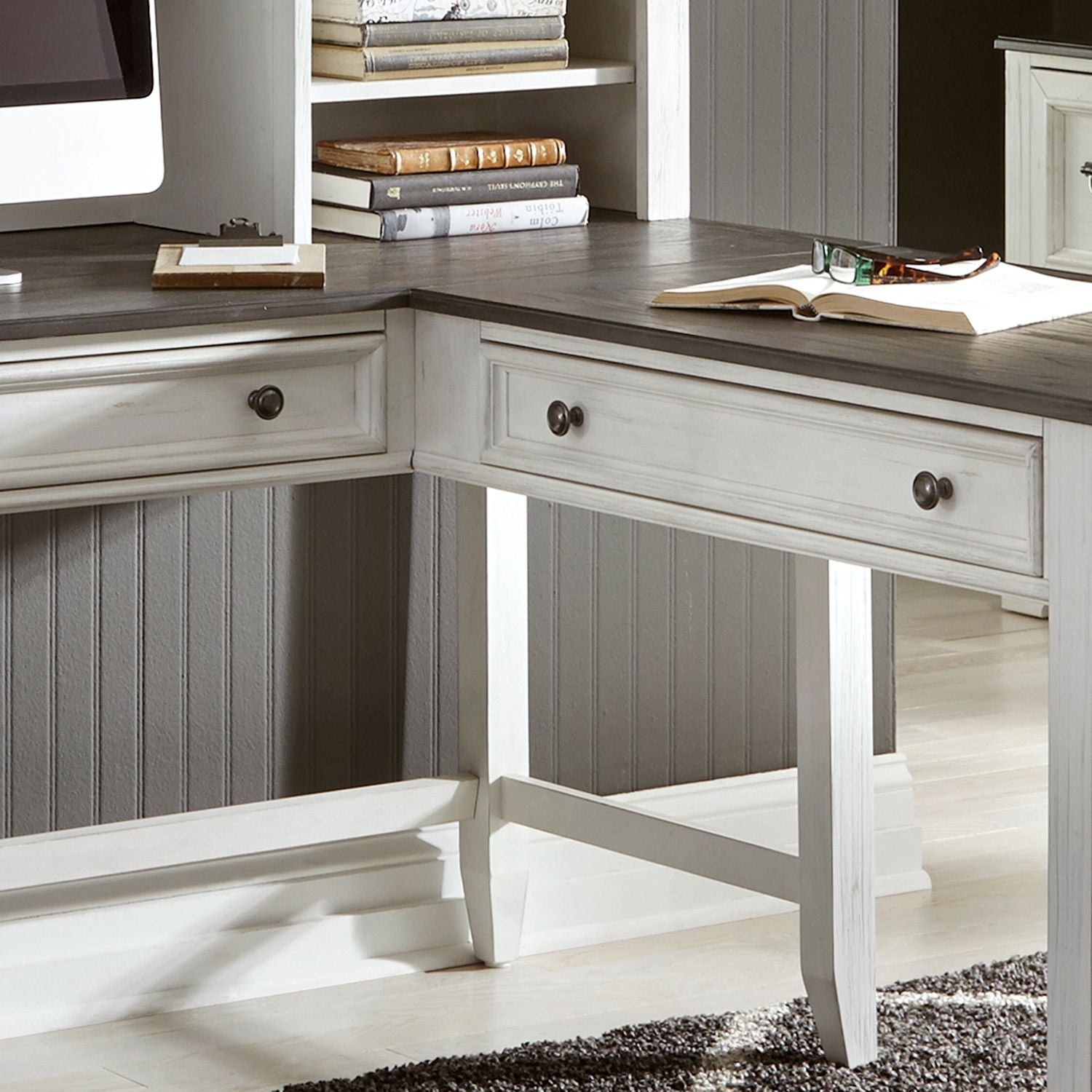 Allyson Park Right Turn Writing Desk in Wirebrushed White image