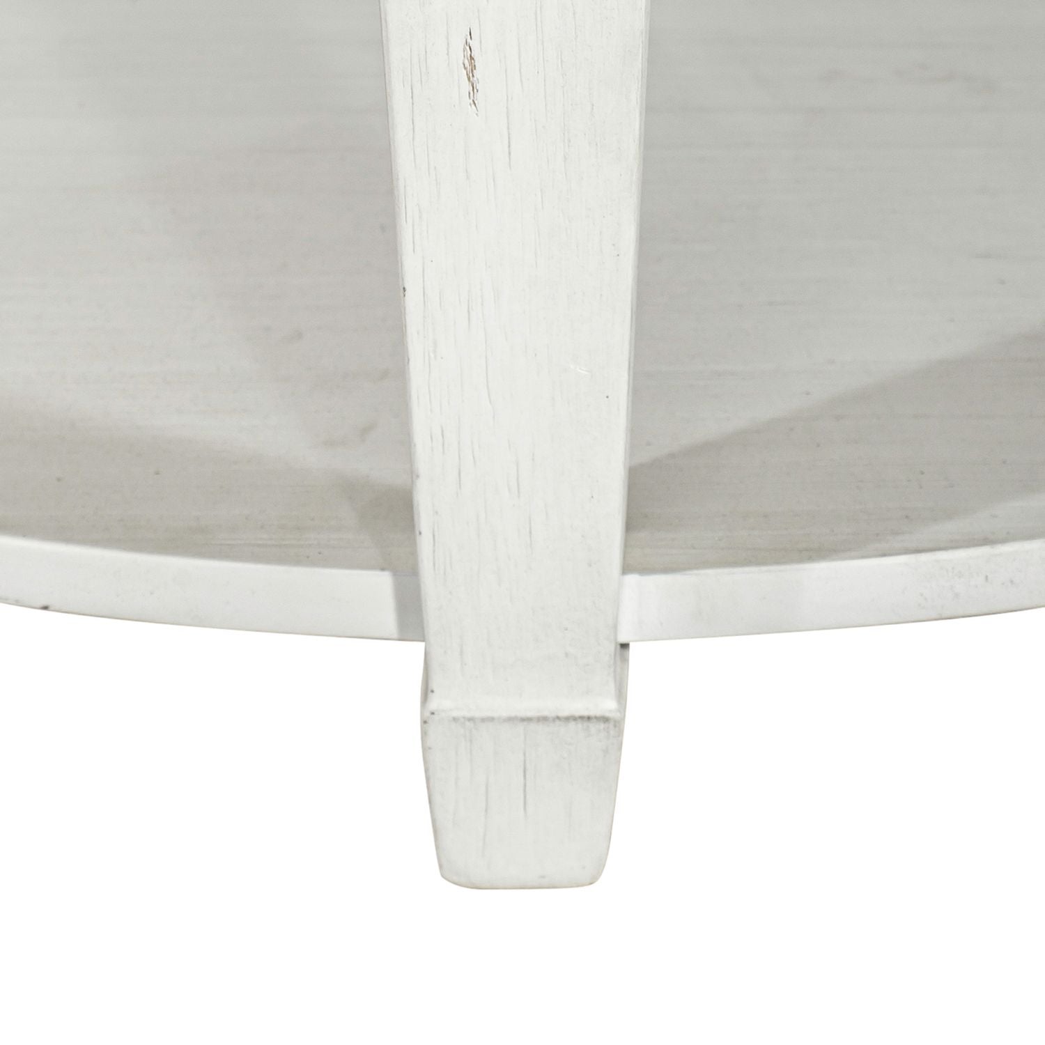 Allyson Park Round Cocktail Table in White image