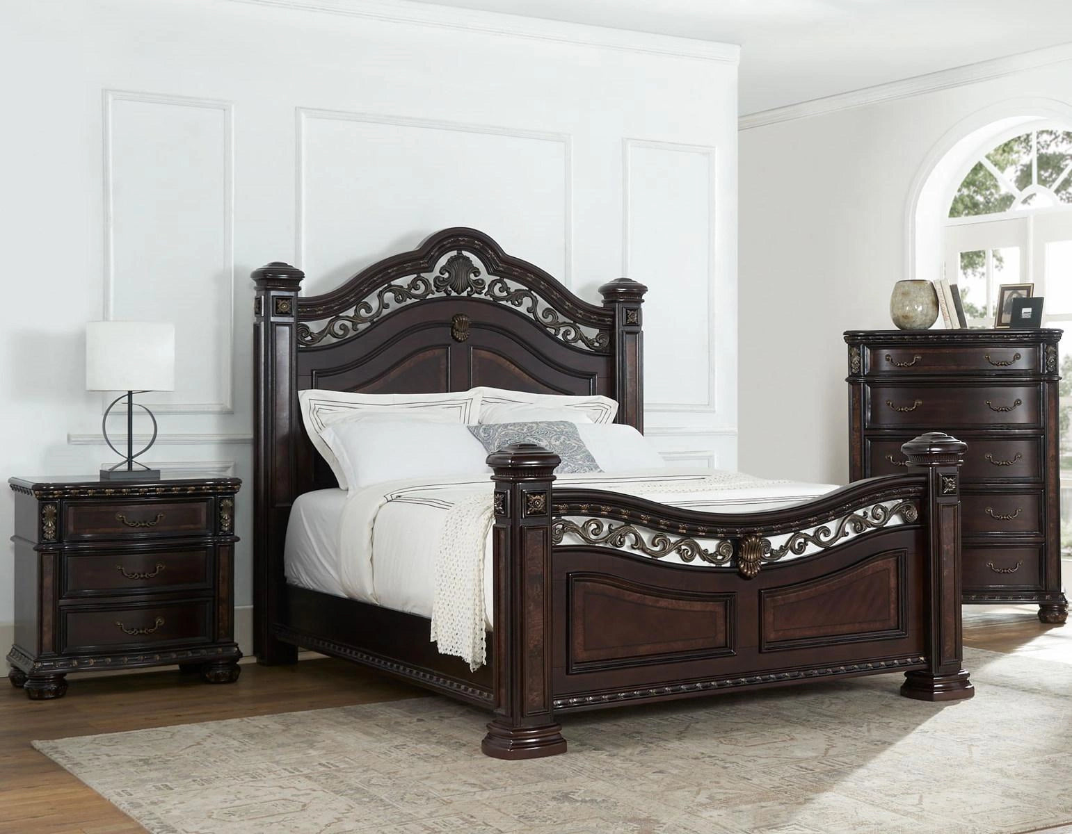 Steve Silver Monte Carlo King Poster Bed in Cocoa