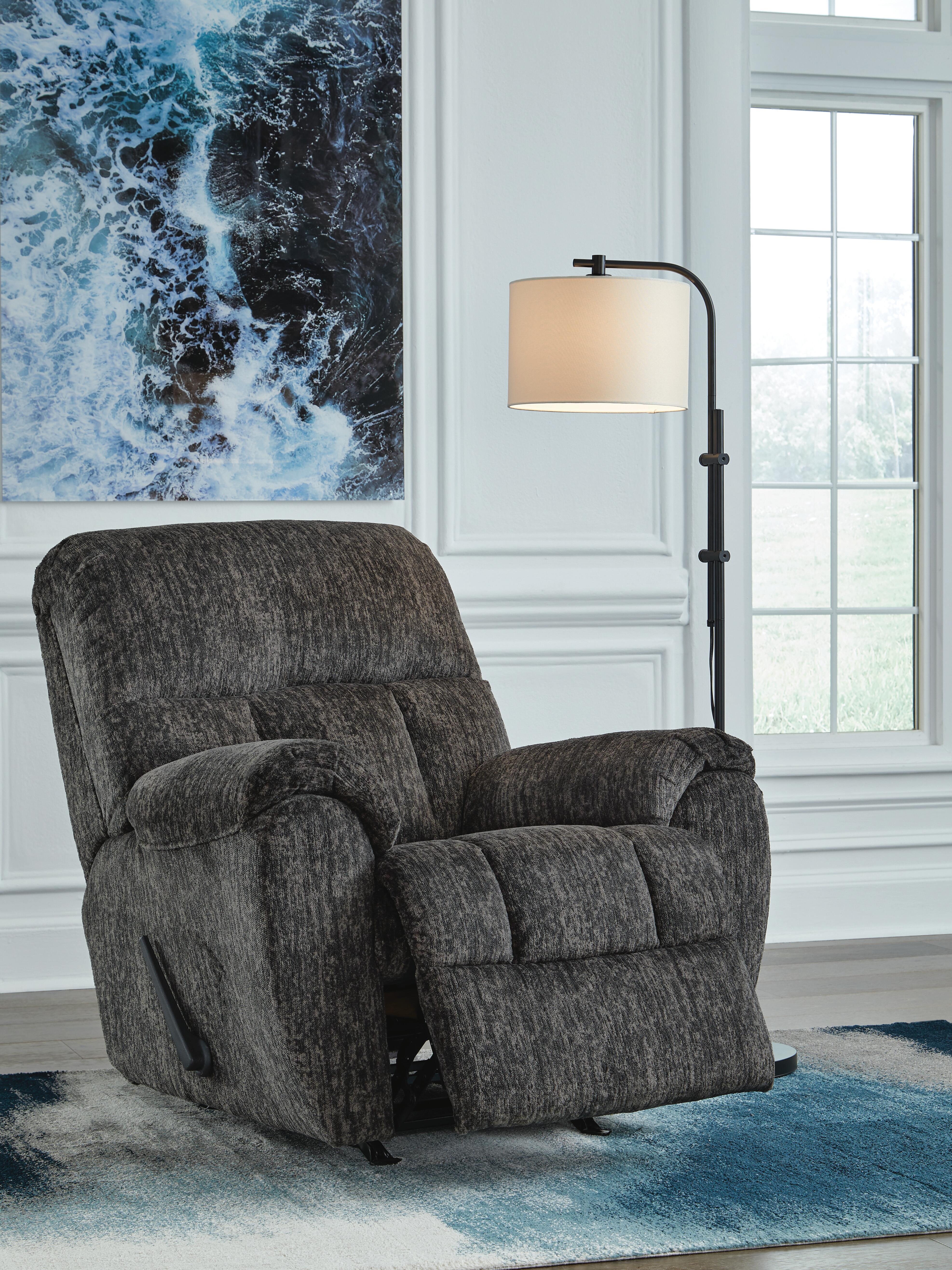 Stayfish Recliner - Luxury Home Furniture (MI)