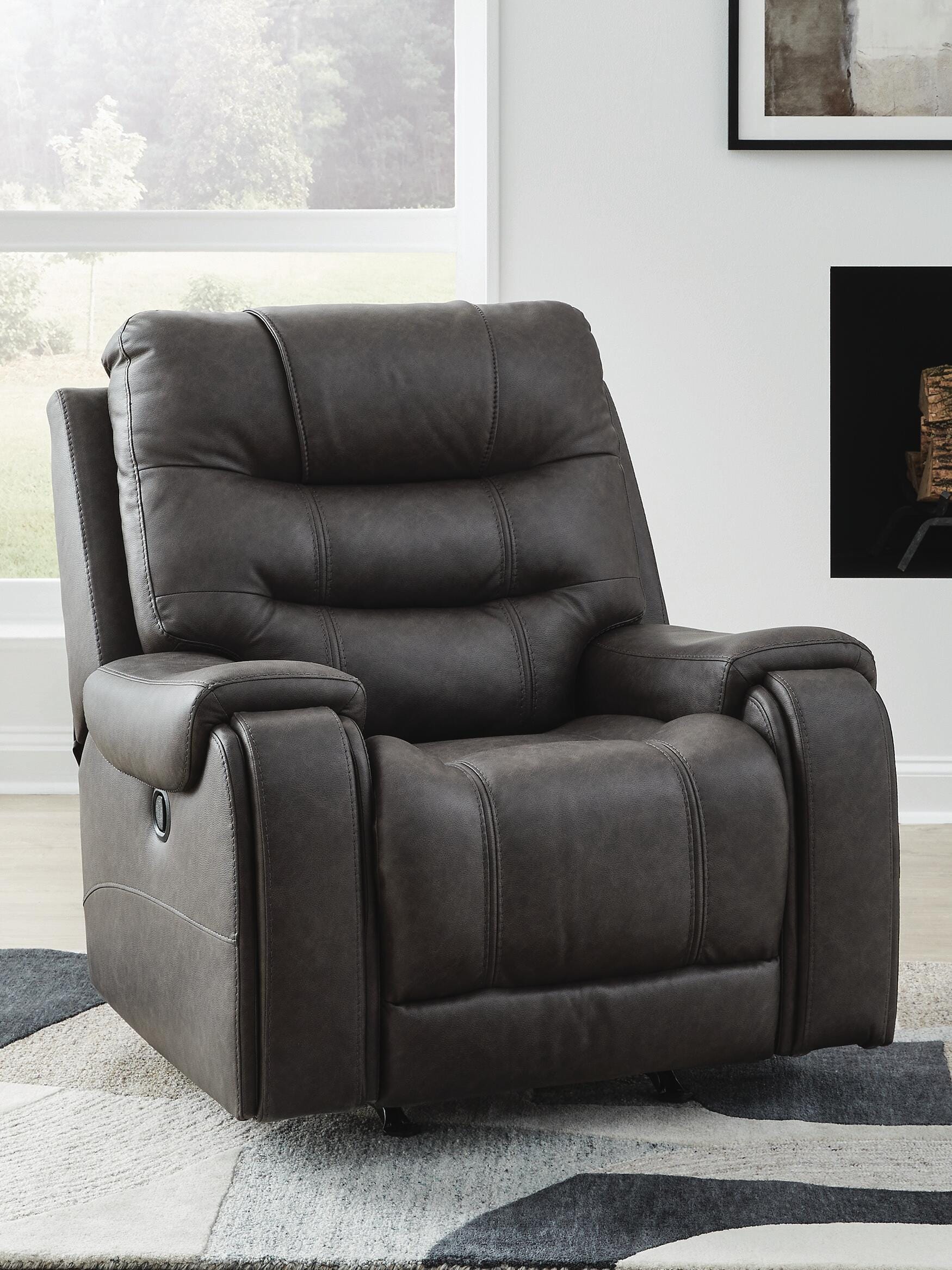 Femley Recliner - Luxury Home Furniture (MI)