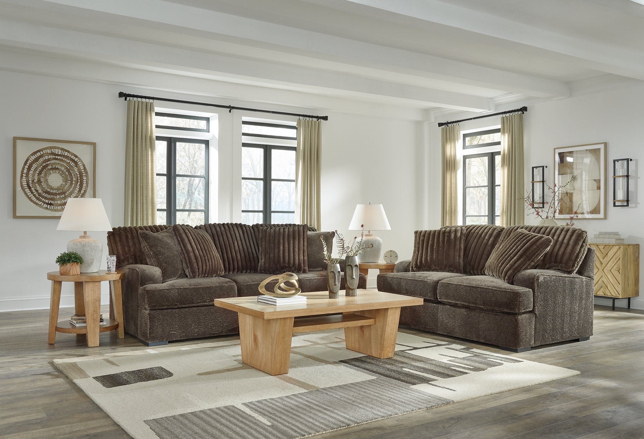 Aylesworth Upholstery Package - Luxury Home Furniture (MI)