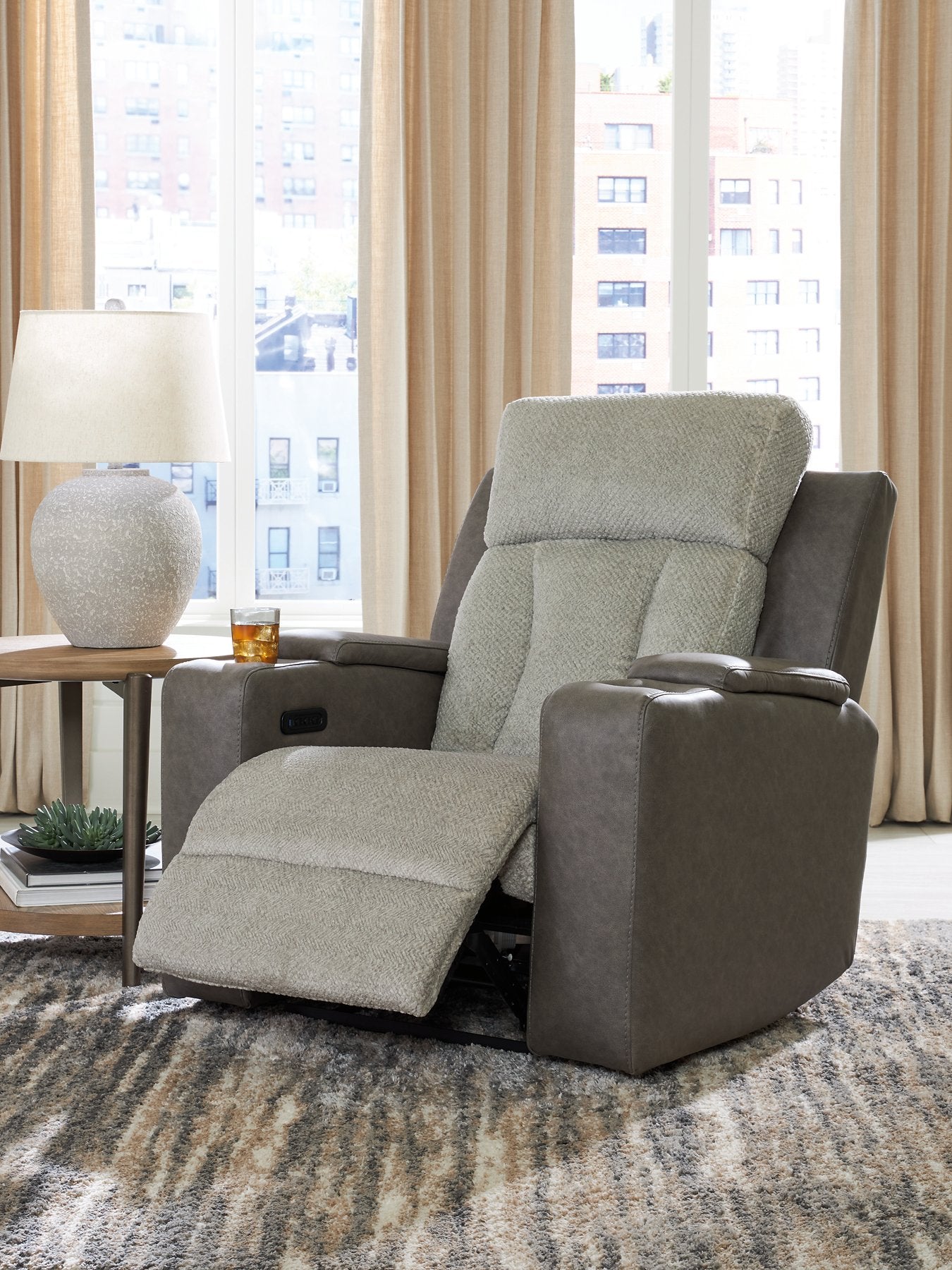 WhipLash Power Recliner - Luxury Home Furniture (MI)