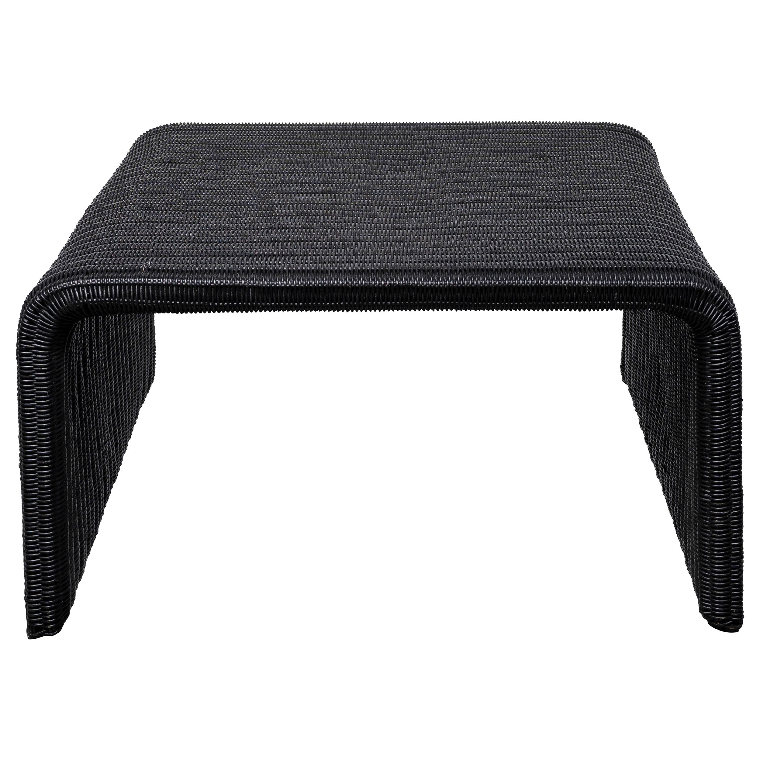 Cahya Sets Black