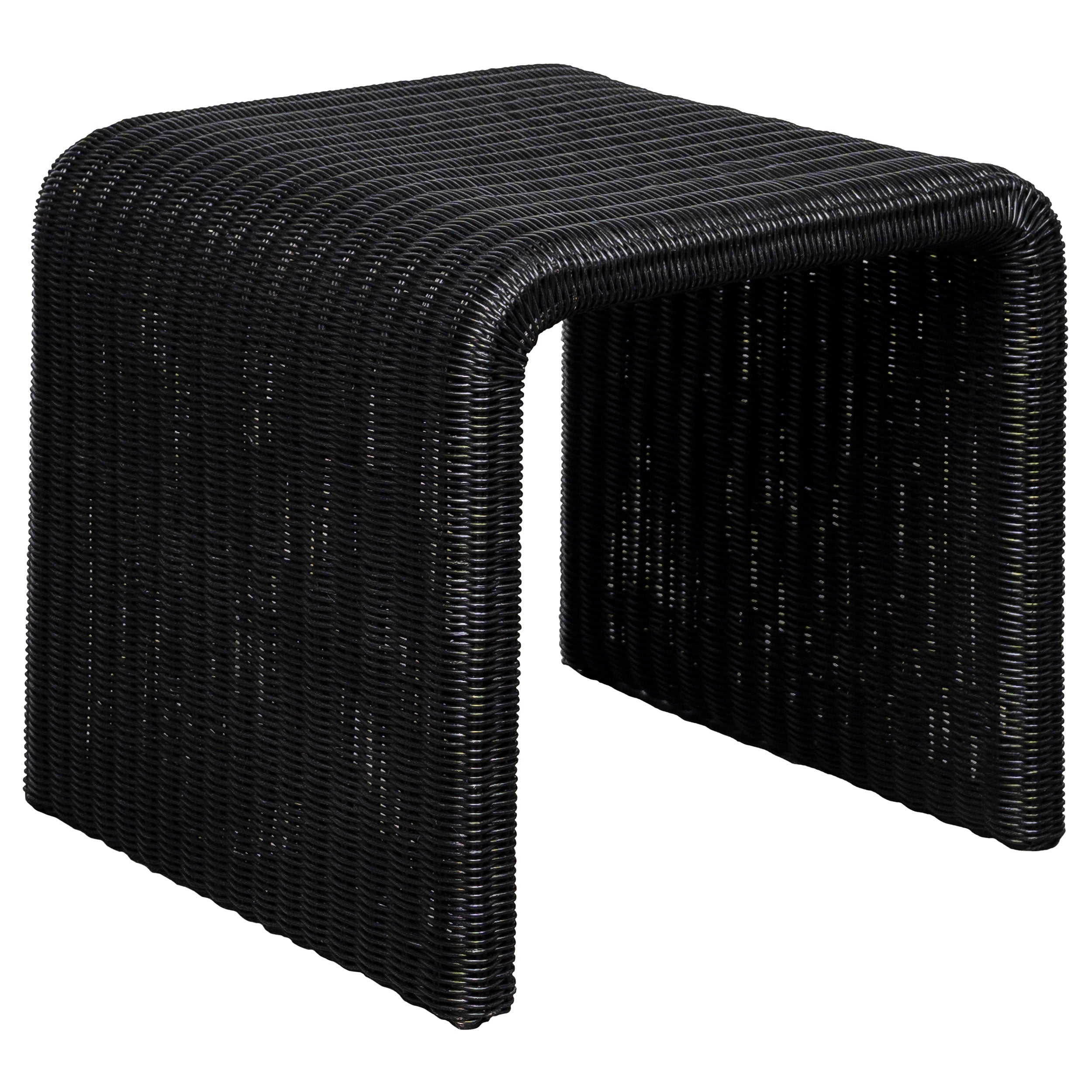 Cahya Sets Black