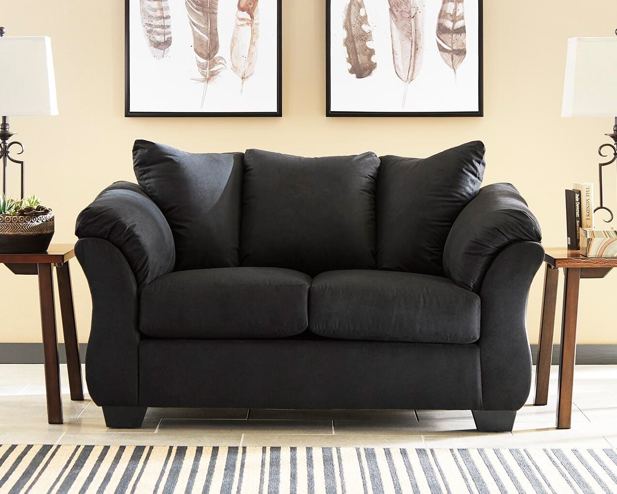 Darcy Loveseat - Luxury Home Furniture (MI)