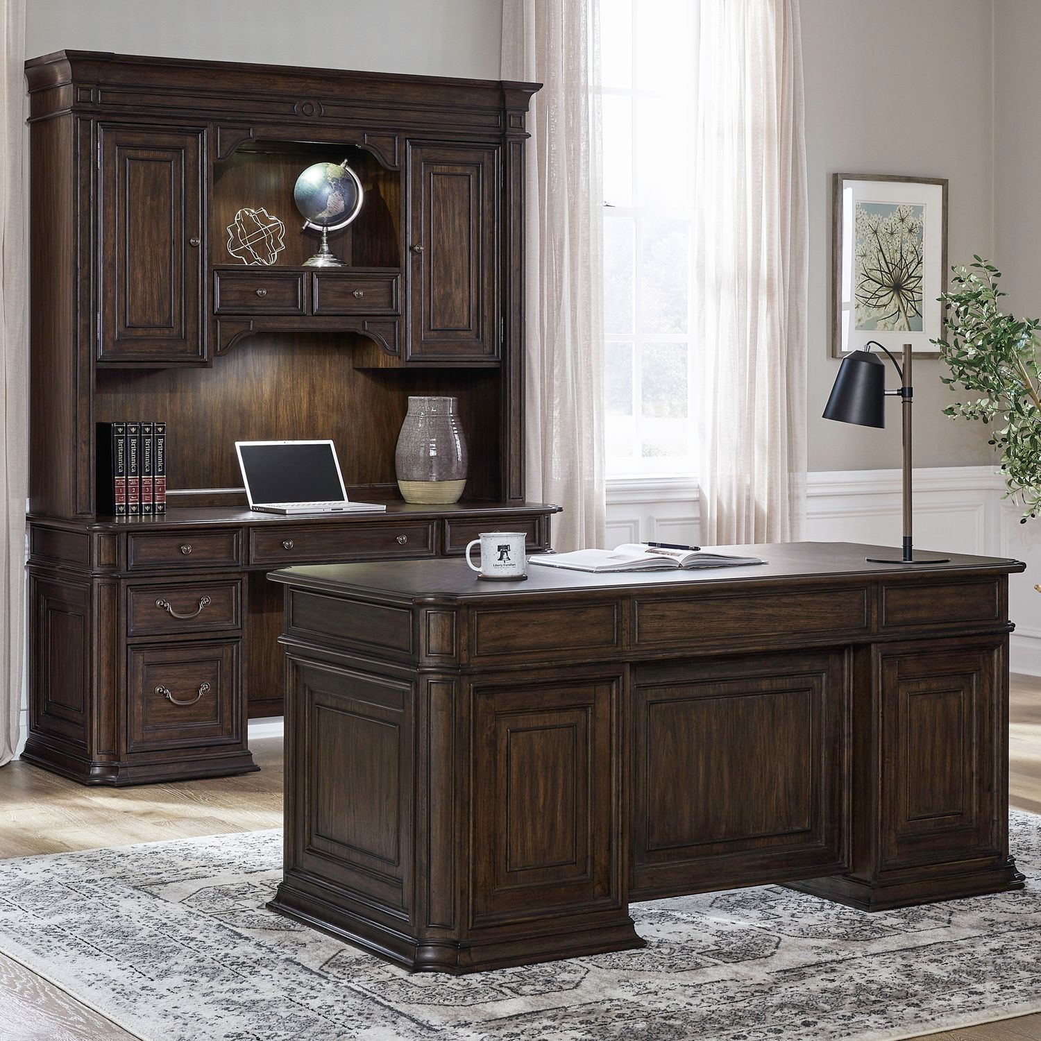 Provence Park 5 Piece Jr Executive Set image