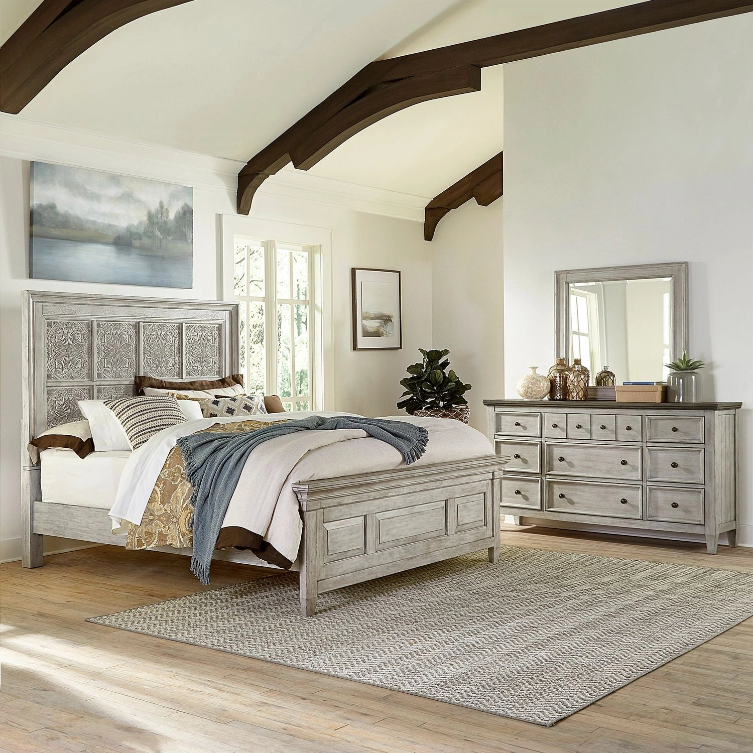 Heartland King Opt Panel Bed, Dresser & Mirror image