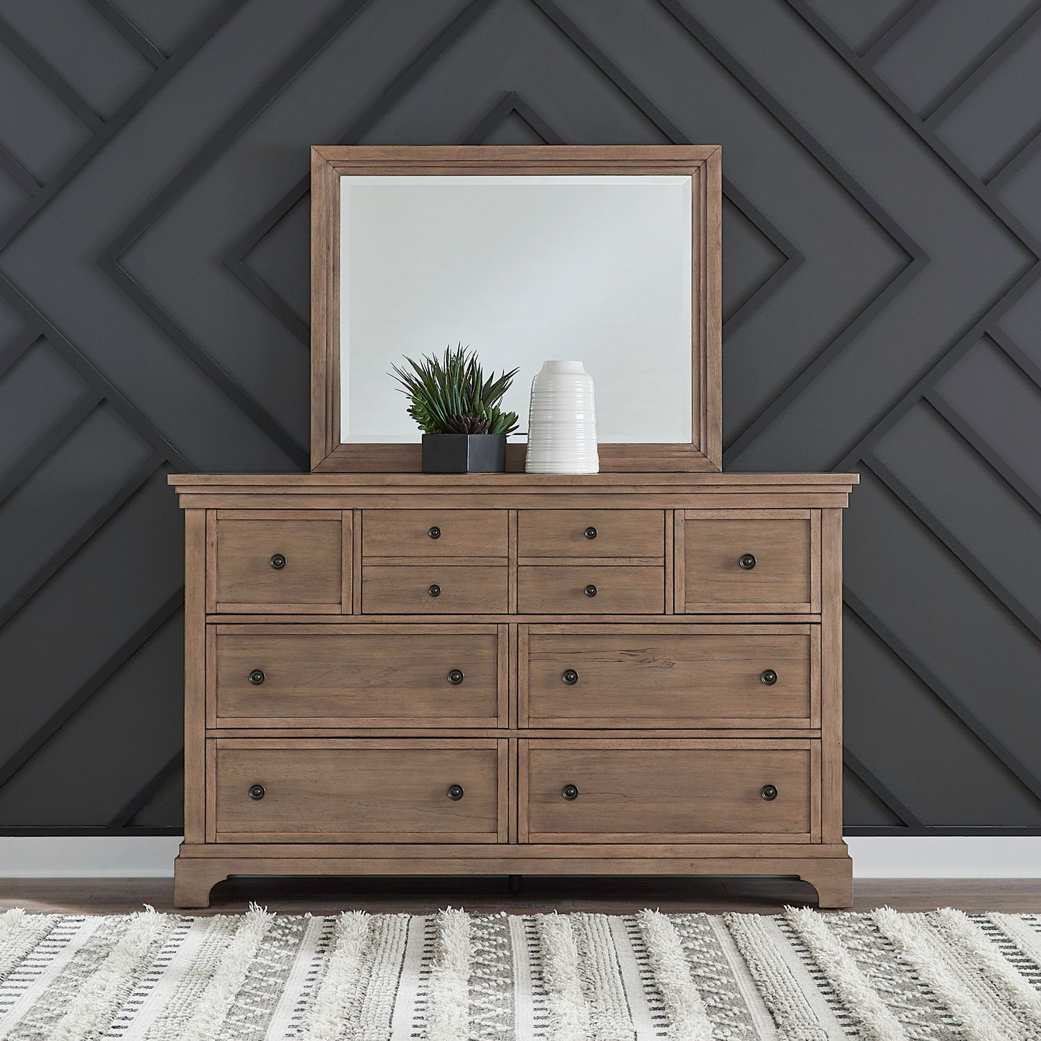 Haven Hills 7 Drawer Dresser image