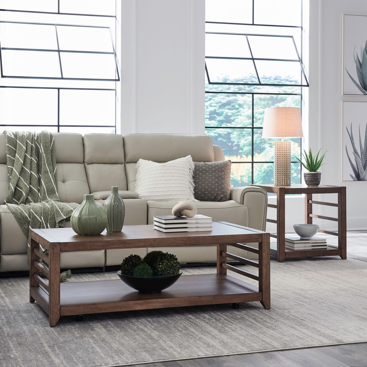 Shaker Lakes 3 Piece Set image