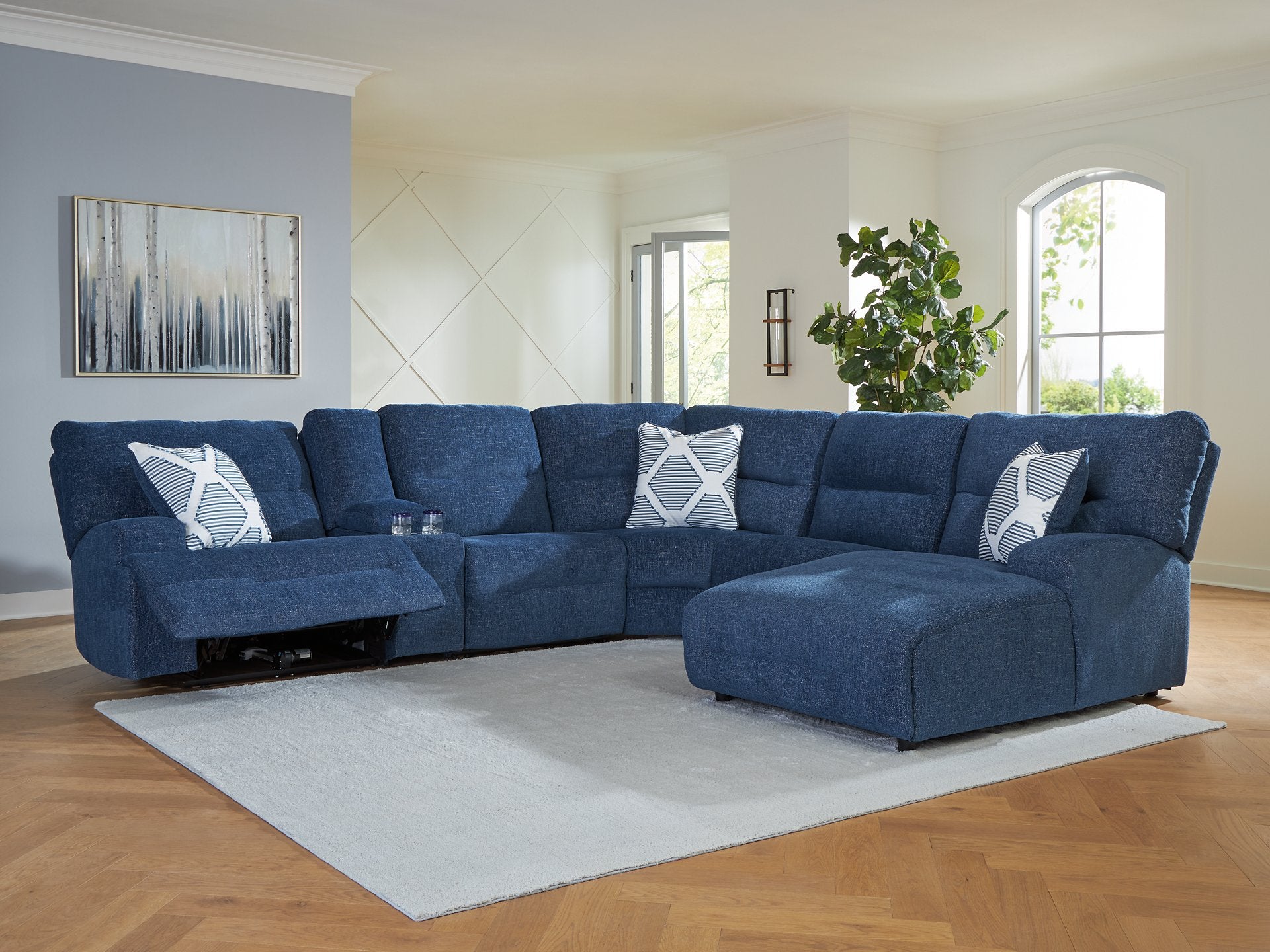 Acklen Place Power Reclining Sectional with Chaise - Luxury Home Furniture (MI)