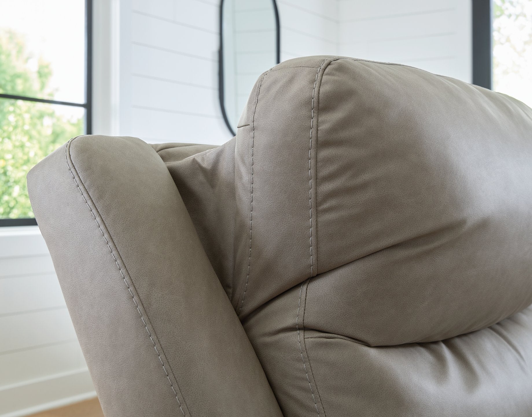 Narwhal Place Reclining Loveseat - Luxury Home Furniture (MI)