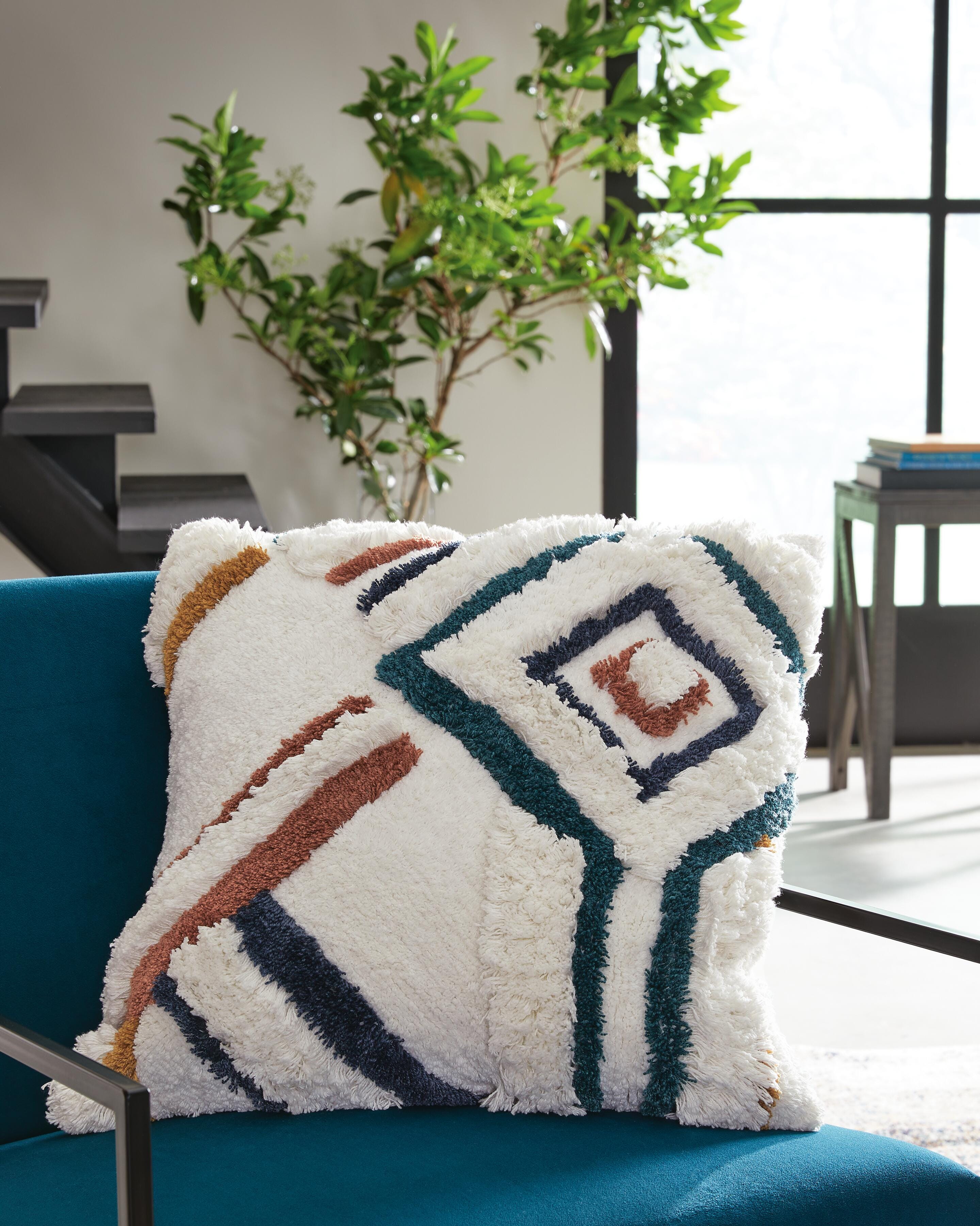 Evermore Pillow - Luxury Home Furniture (MI)
