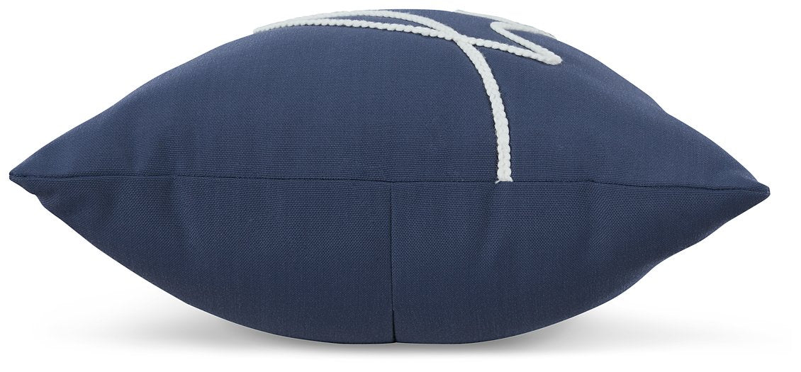 Velvetley Pillow (Set of 4) - Luxury Home Furniture (MI)