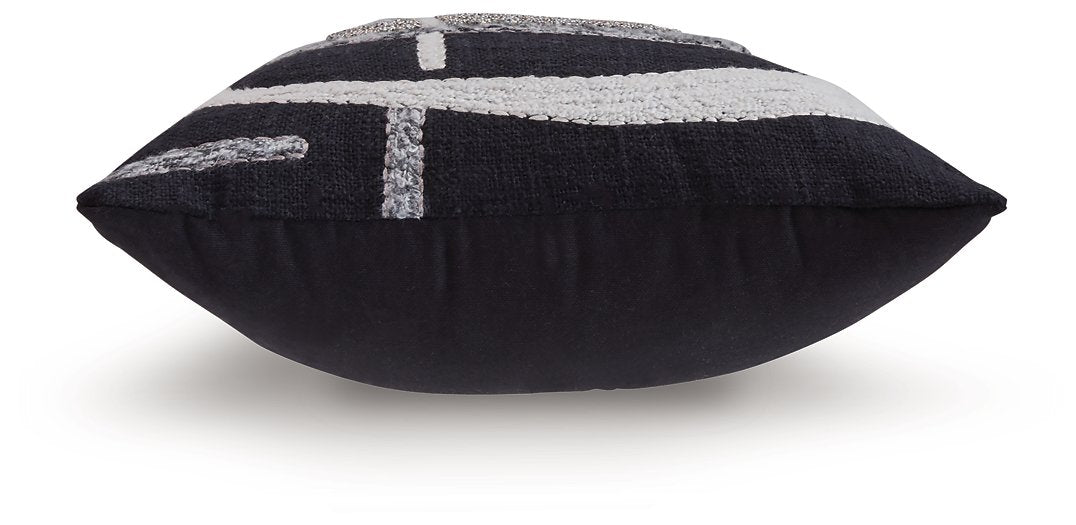 Gavrileigh Pillow (Set of 4) - Luxury Home Furniture (MI)