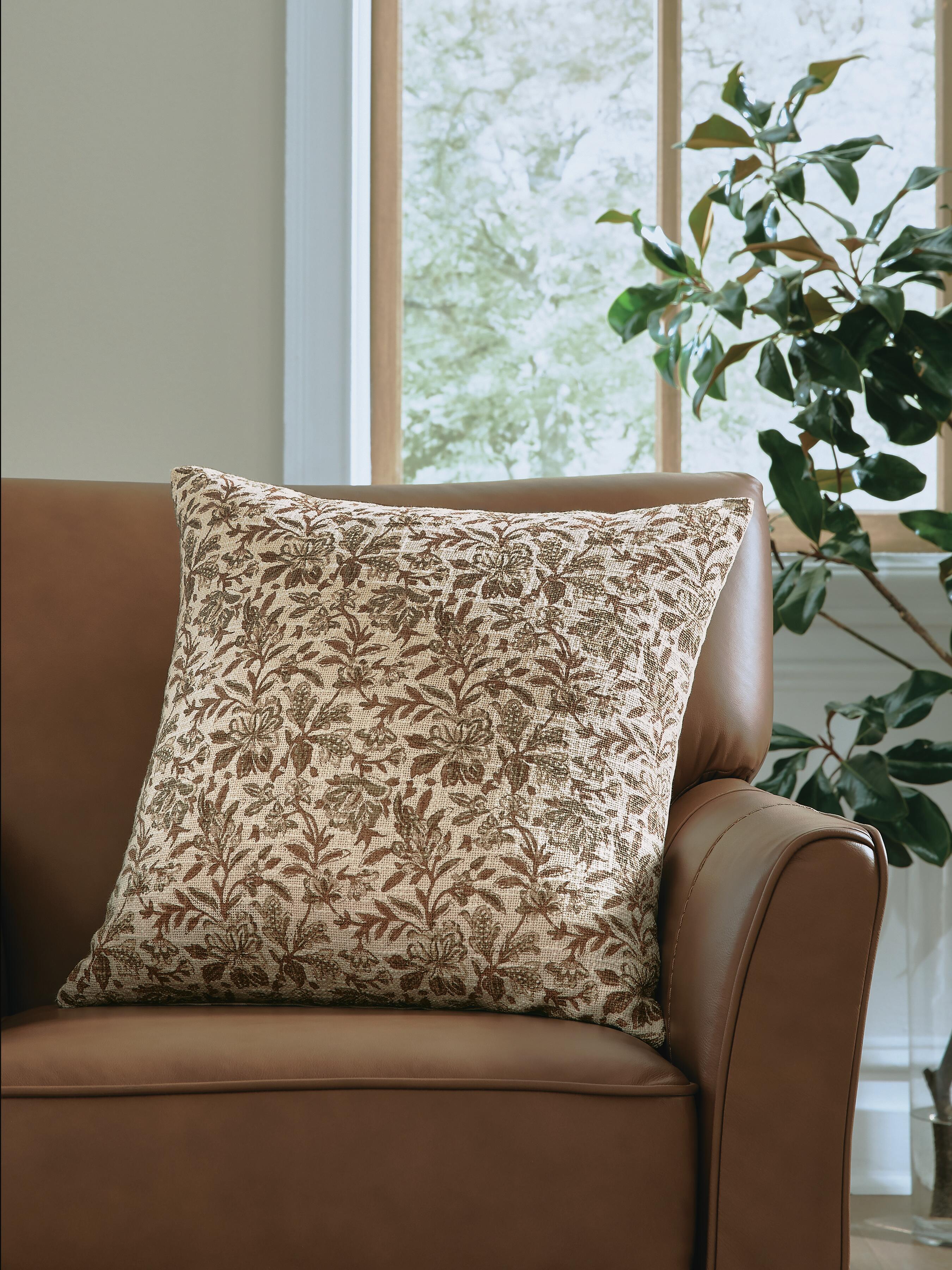 Altmontner Pillow (Set of 4) - Luxury Home Furniture (MI)