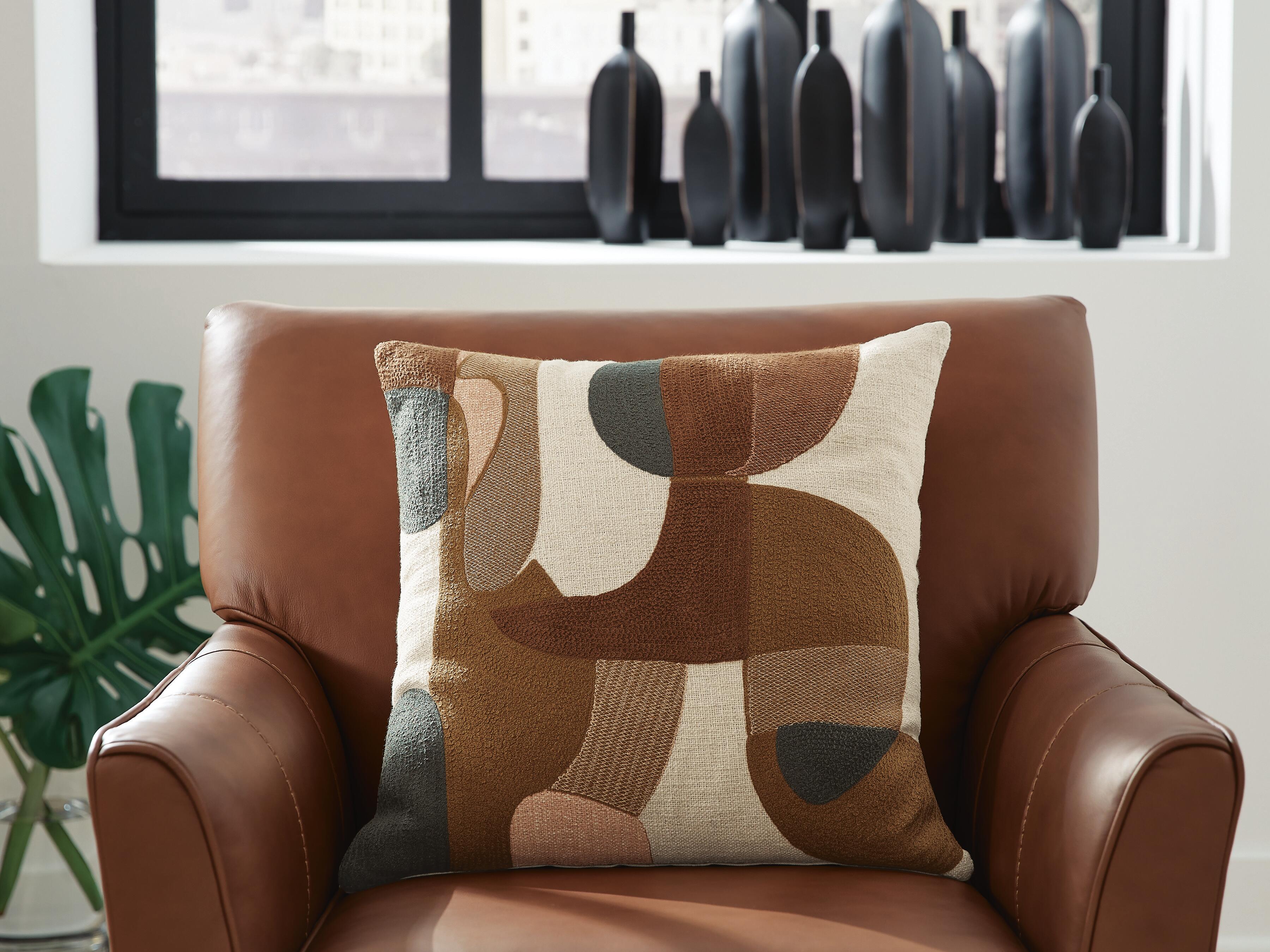 Hallam Pillow (Set of 4) - Luxury Home Furniture (MI)