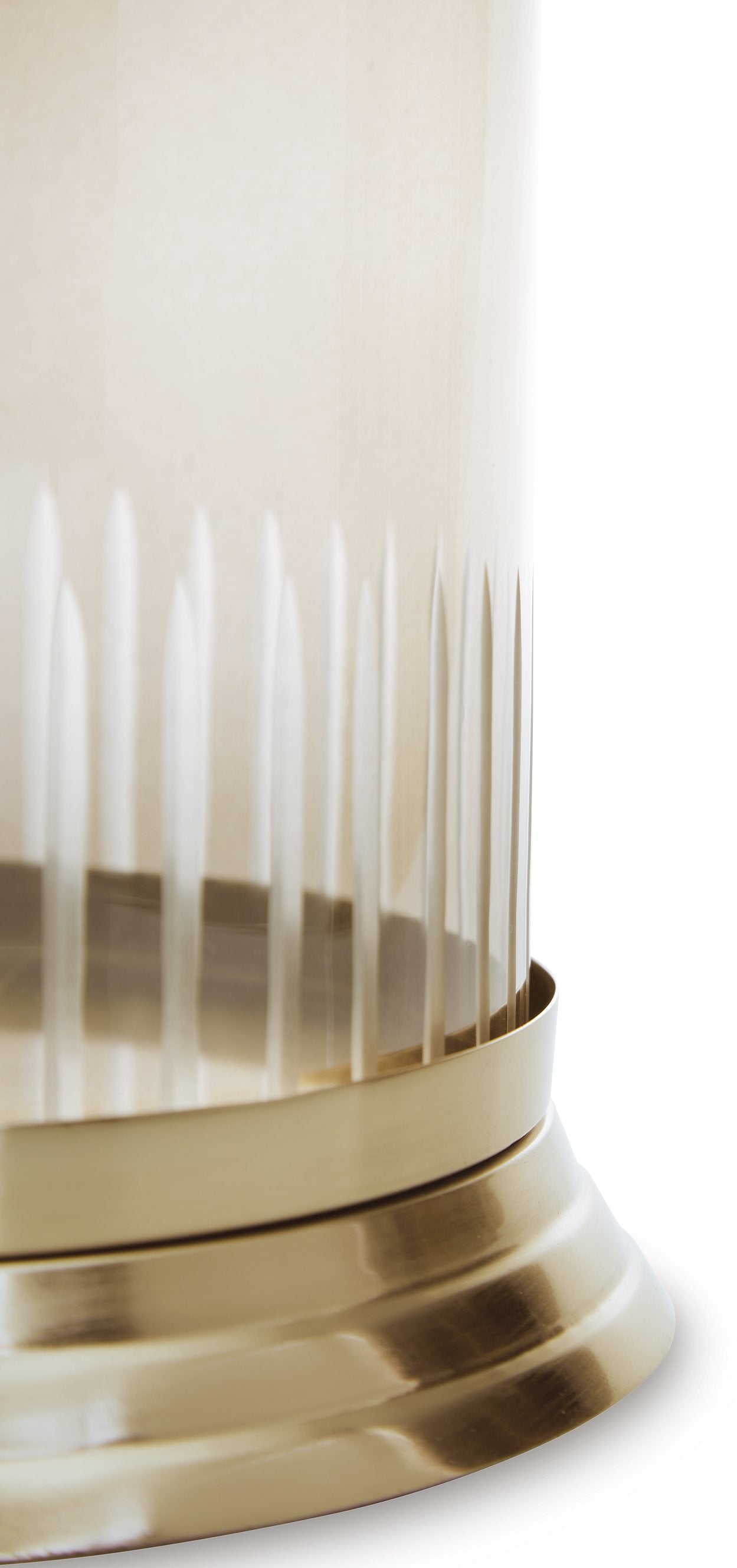 Aavinson Candle Holder - Luxury Home Furniture (MI)