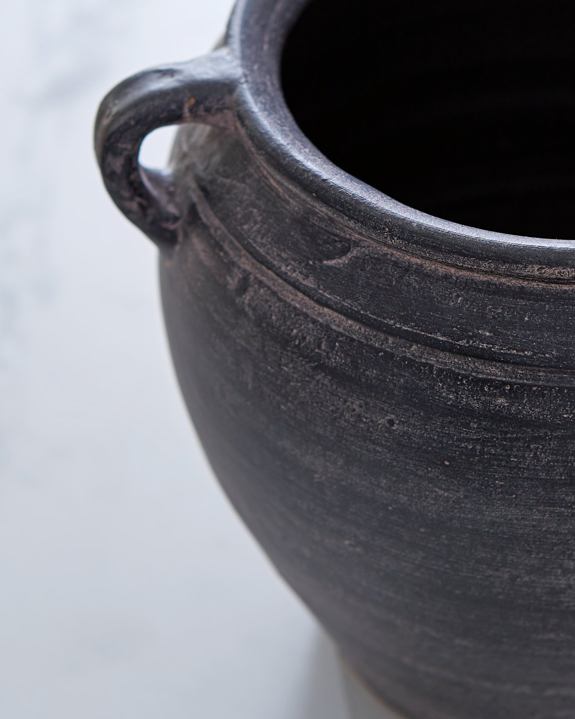 Meadie Vase - Luxury Home Furniture (MI)