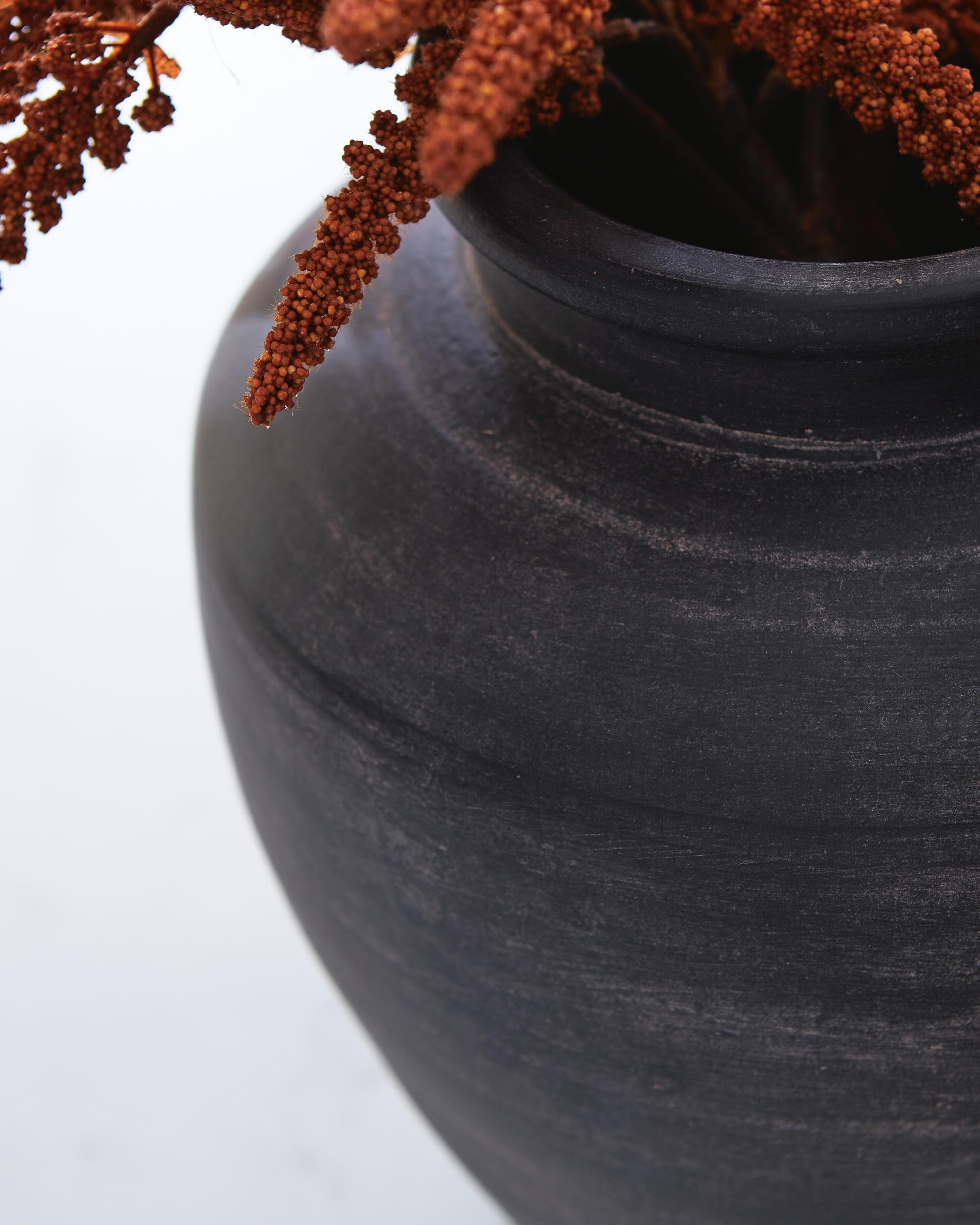 Meadie Vase - Luxury Home Furniture (MI)