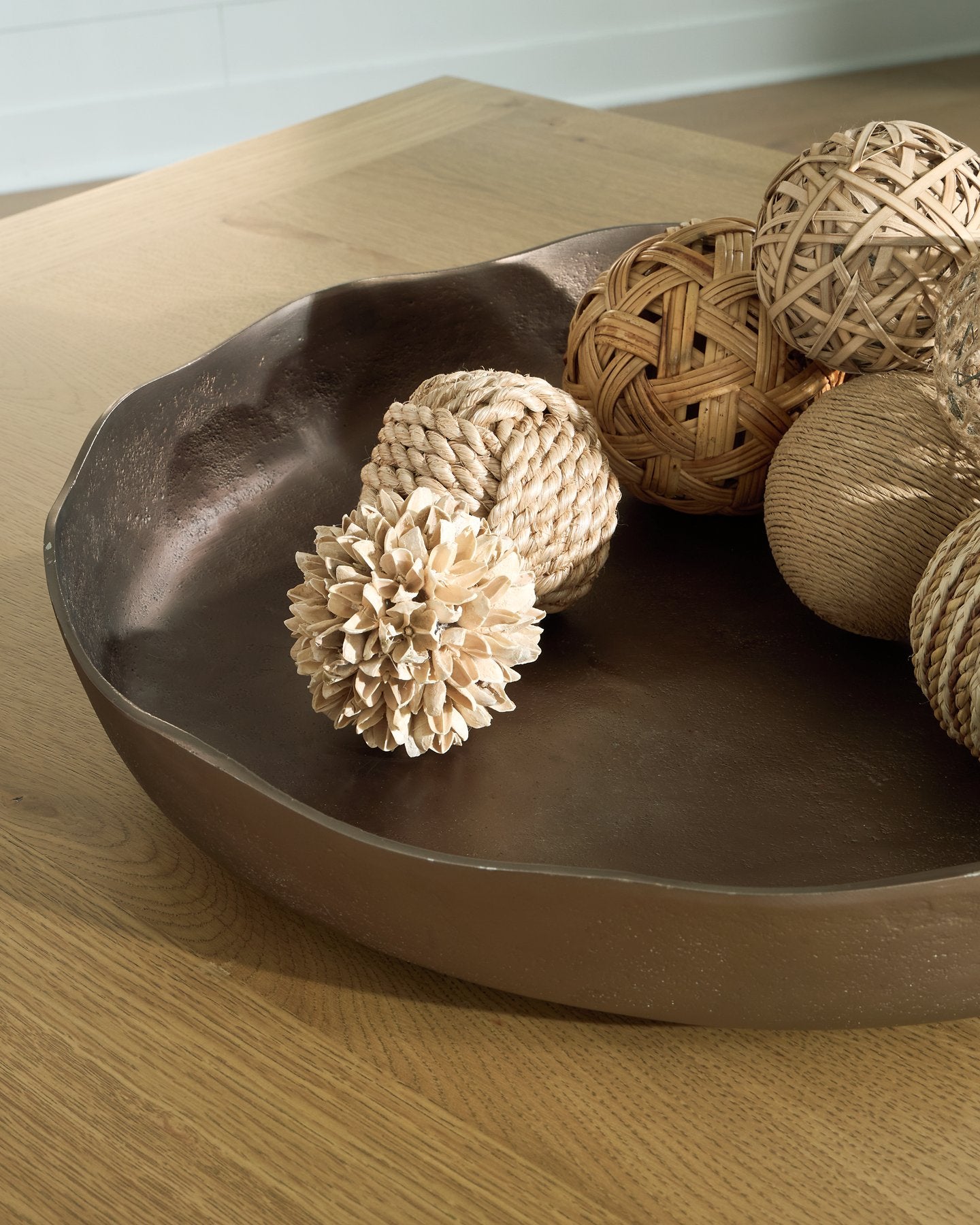 Wallmen Tray - Luxury Home Furniture (MI)