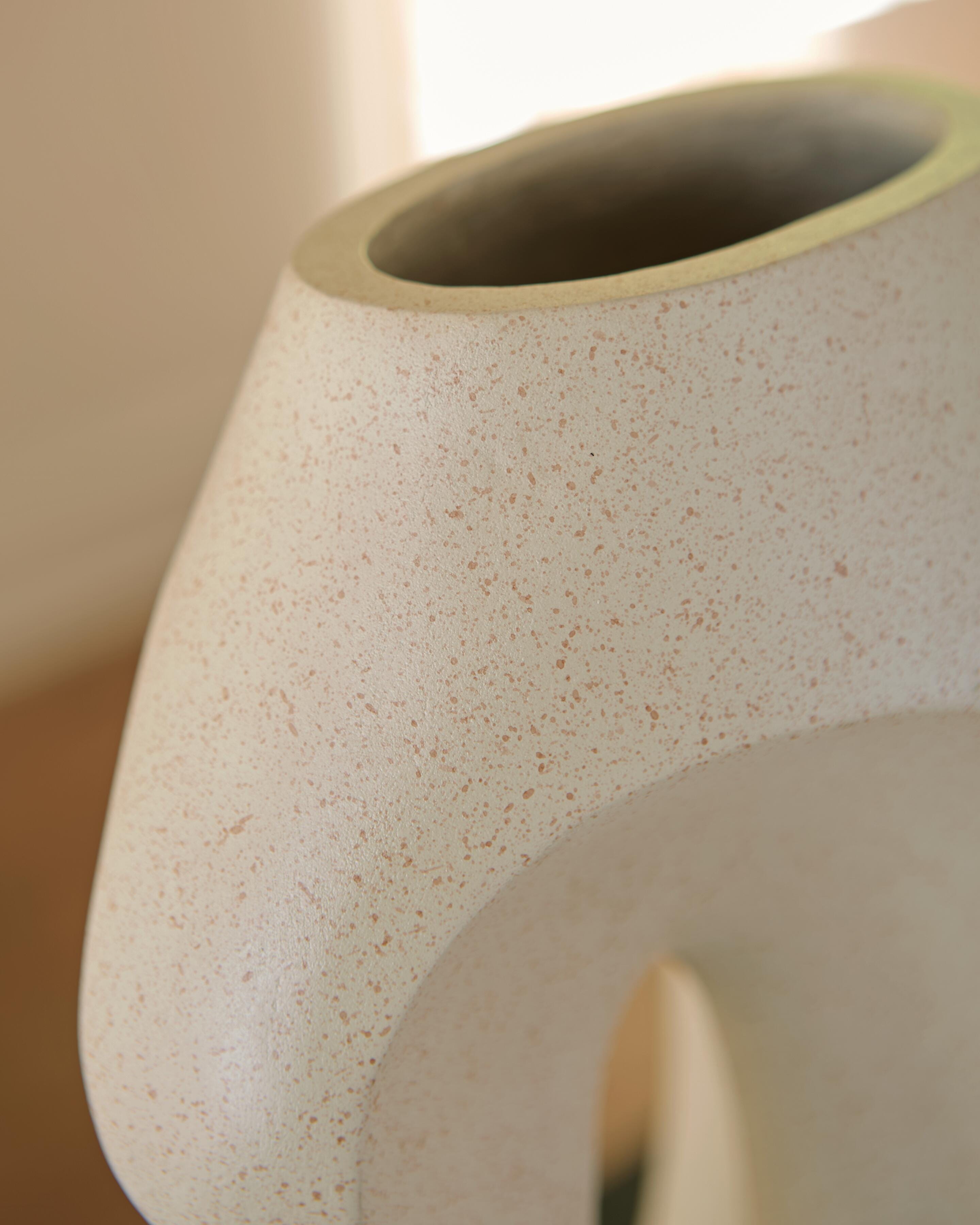 Odion Vase - Luxury Home Furniture (MI)