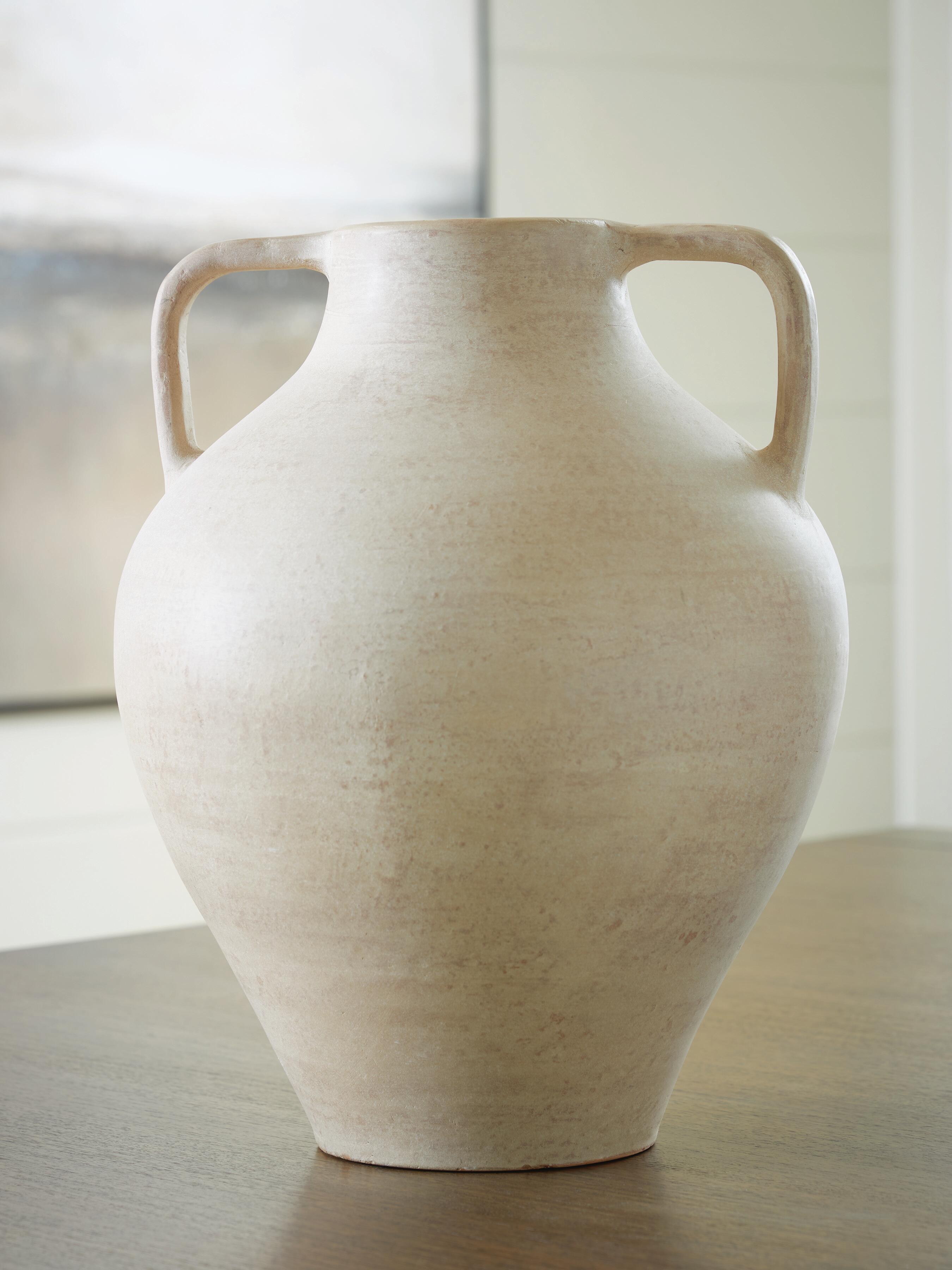 Justy Vase - Luxury Home Furniture (MI)
