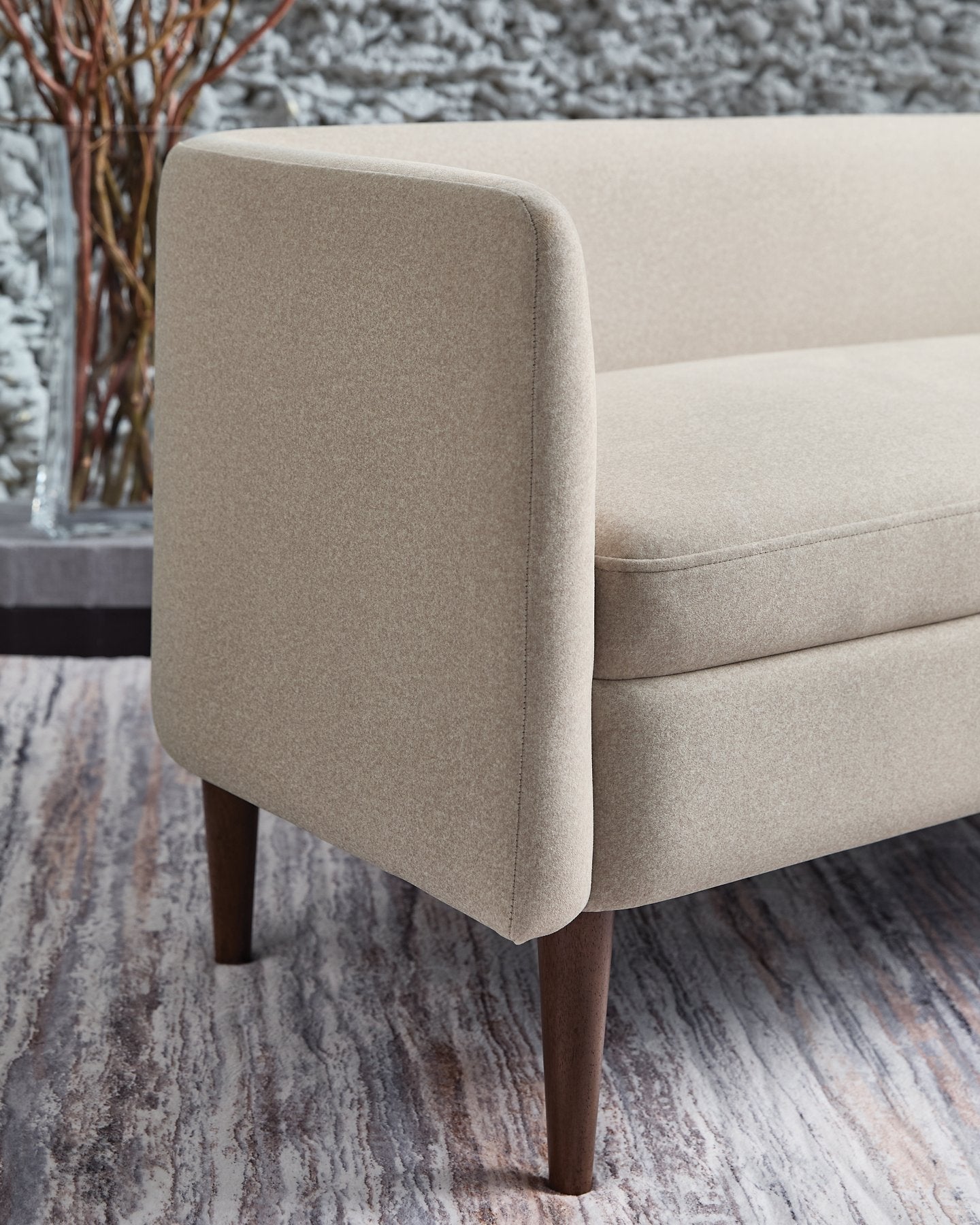 Wainner Accent Bench - Luxury Home Furniture (MI)