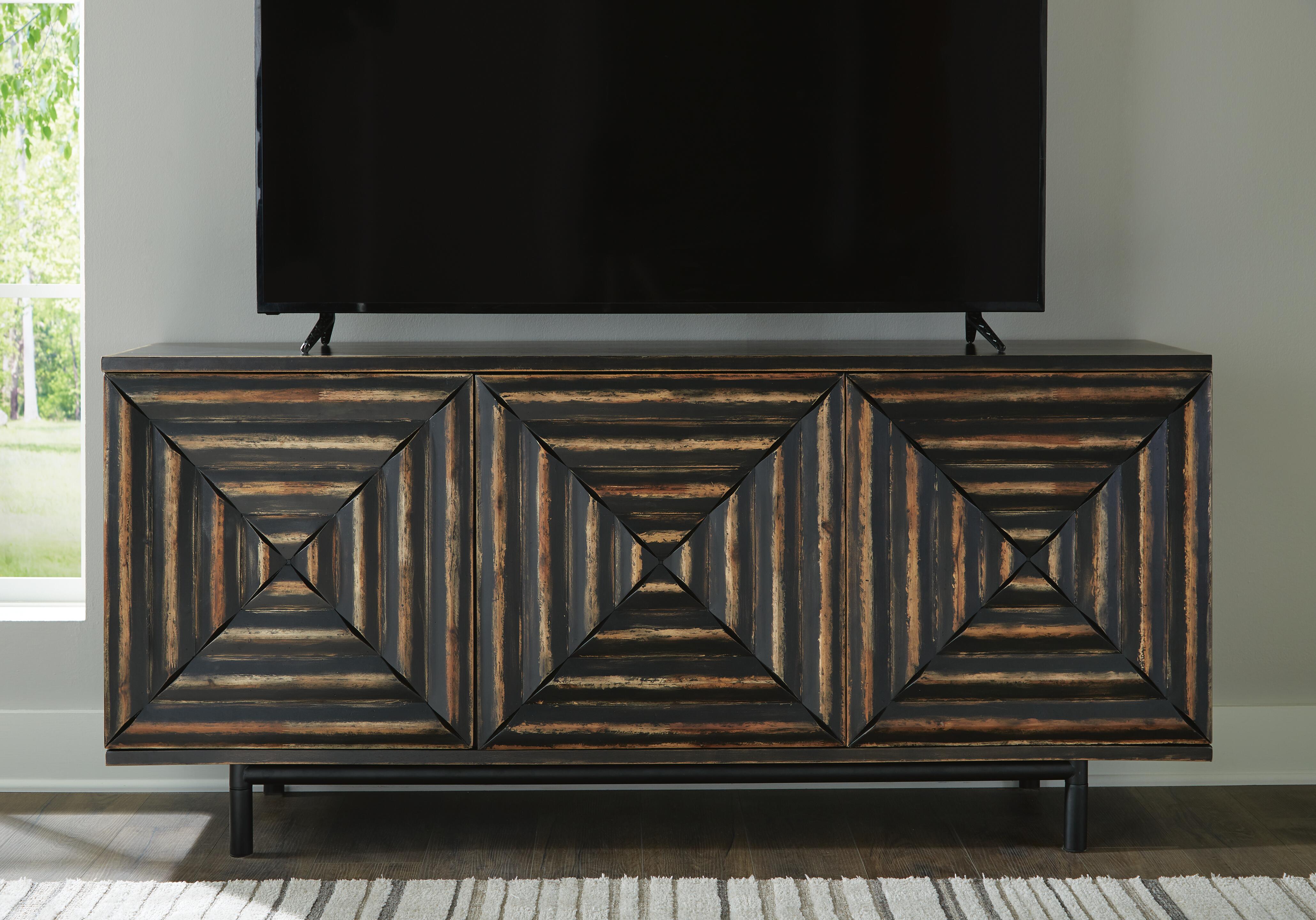 Fair Ridge Accent Cabinet - Luxury Home Furniture (MI)