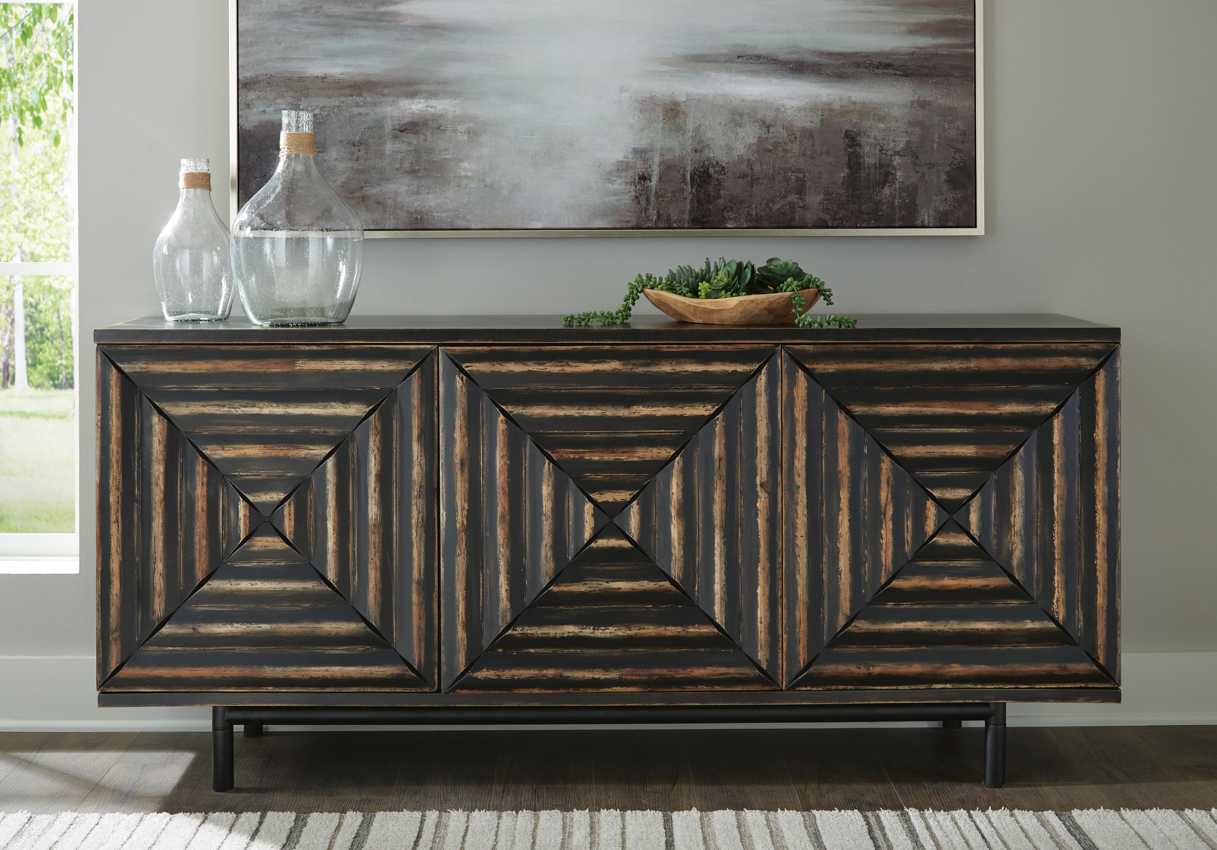 Fair Ridge Accent Cabinet - Luxury Home Furniture (MI)