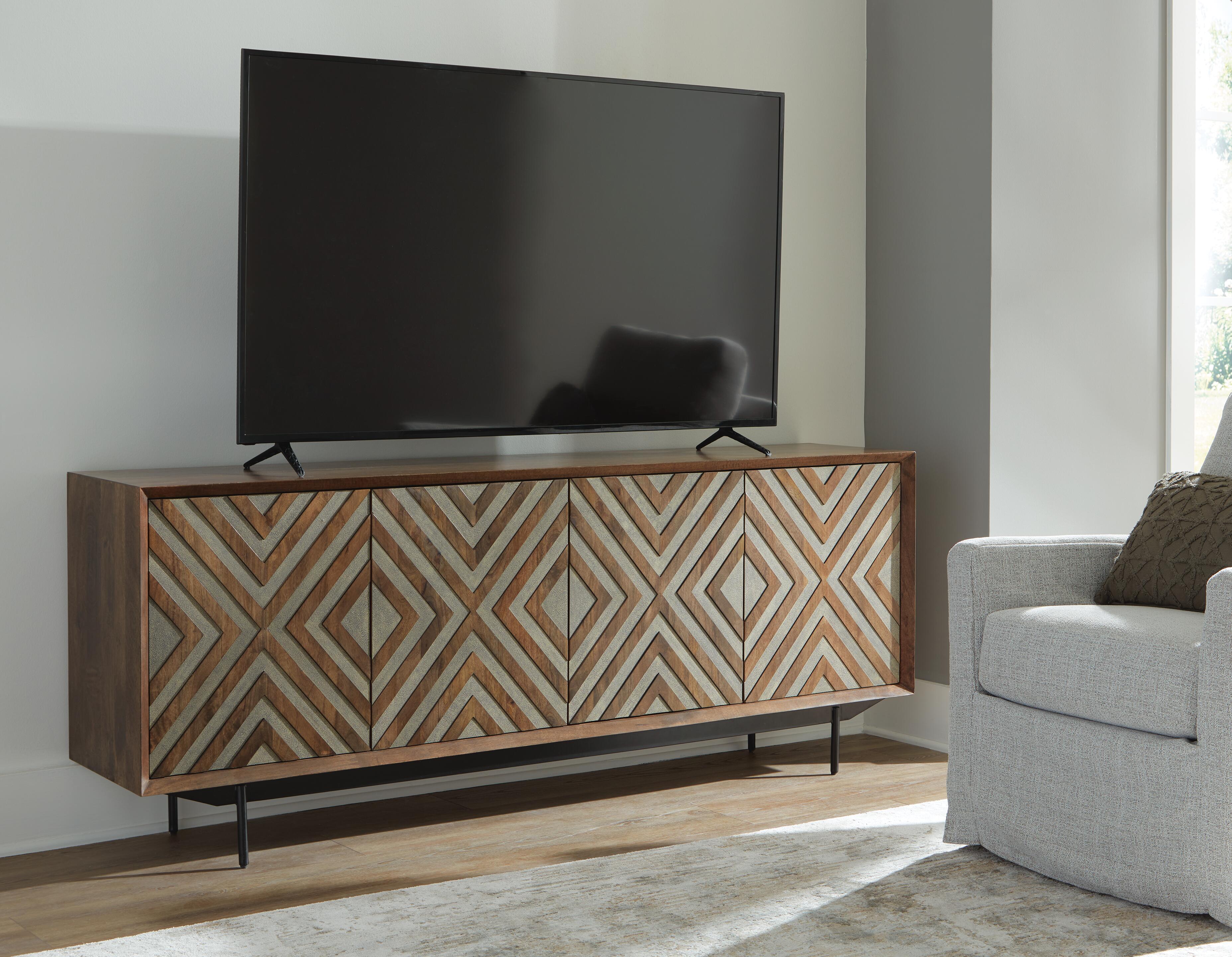 Dreggan Accent Cabinet - Luxury Home Furniture (MI)