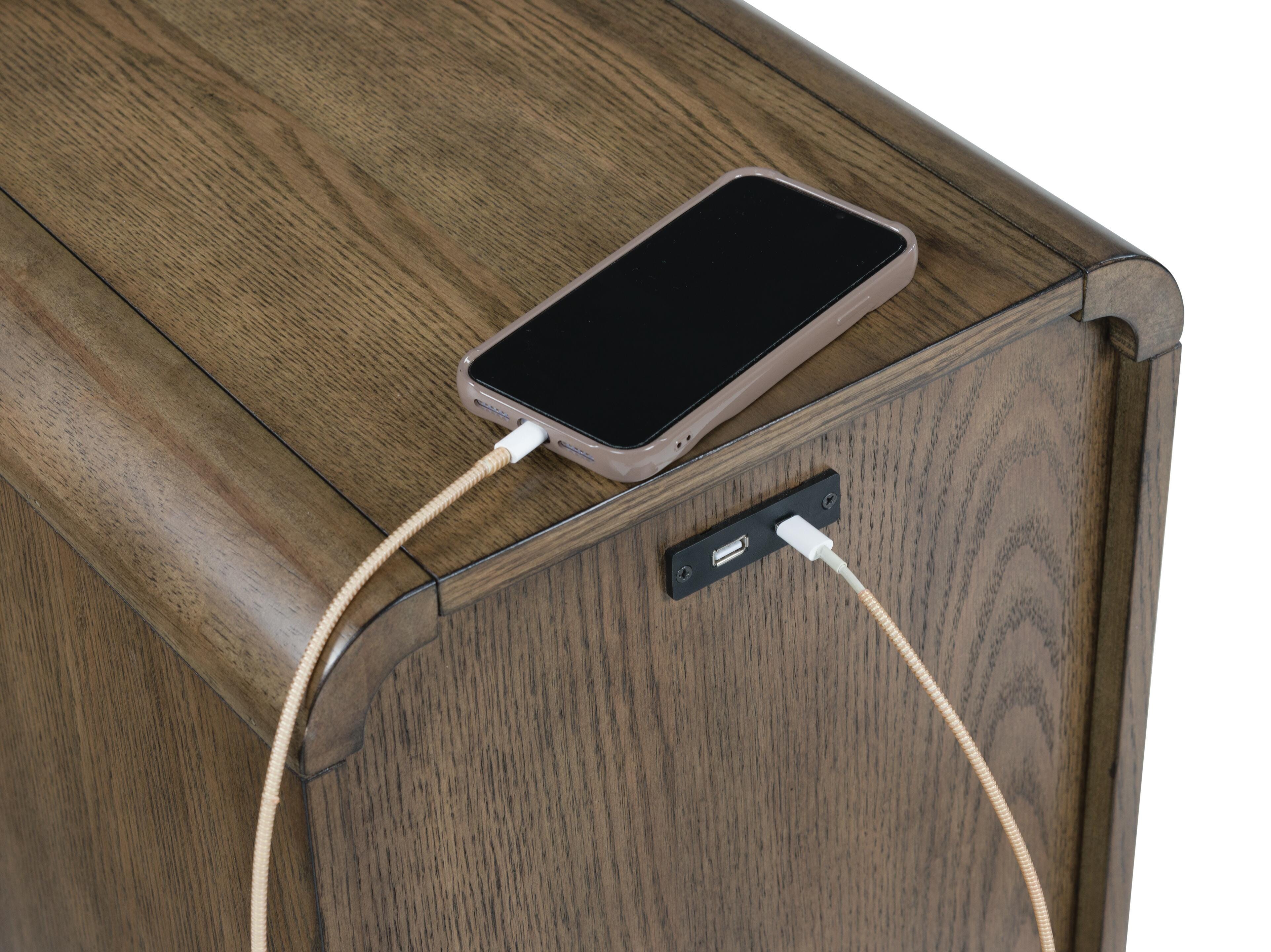 Jensworth Accent Table - Luxury Home Furniture (MI)