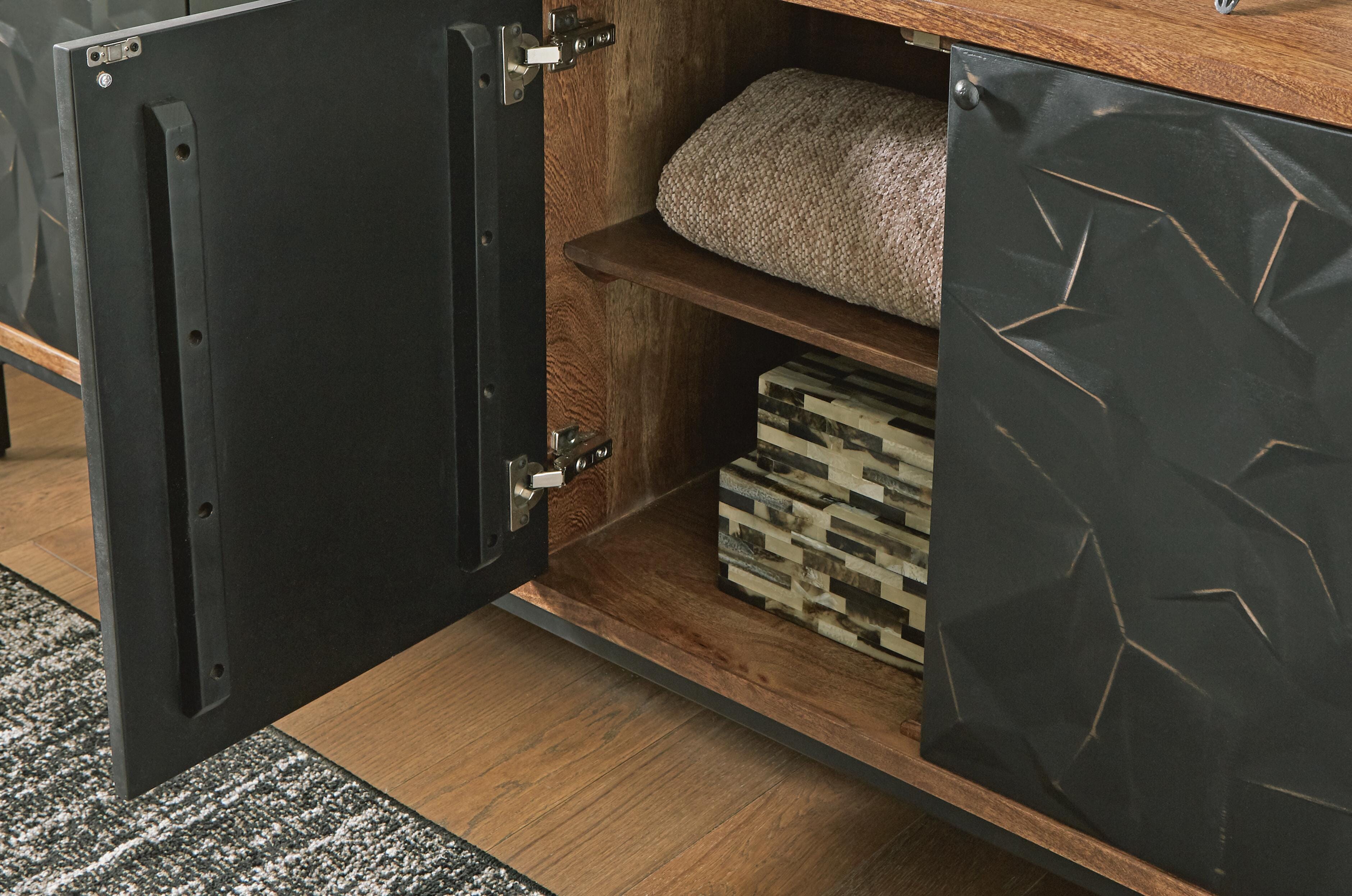 Dorannby Accent Cabinet - Luxury Home Furniture (MI)