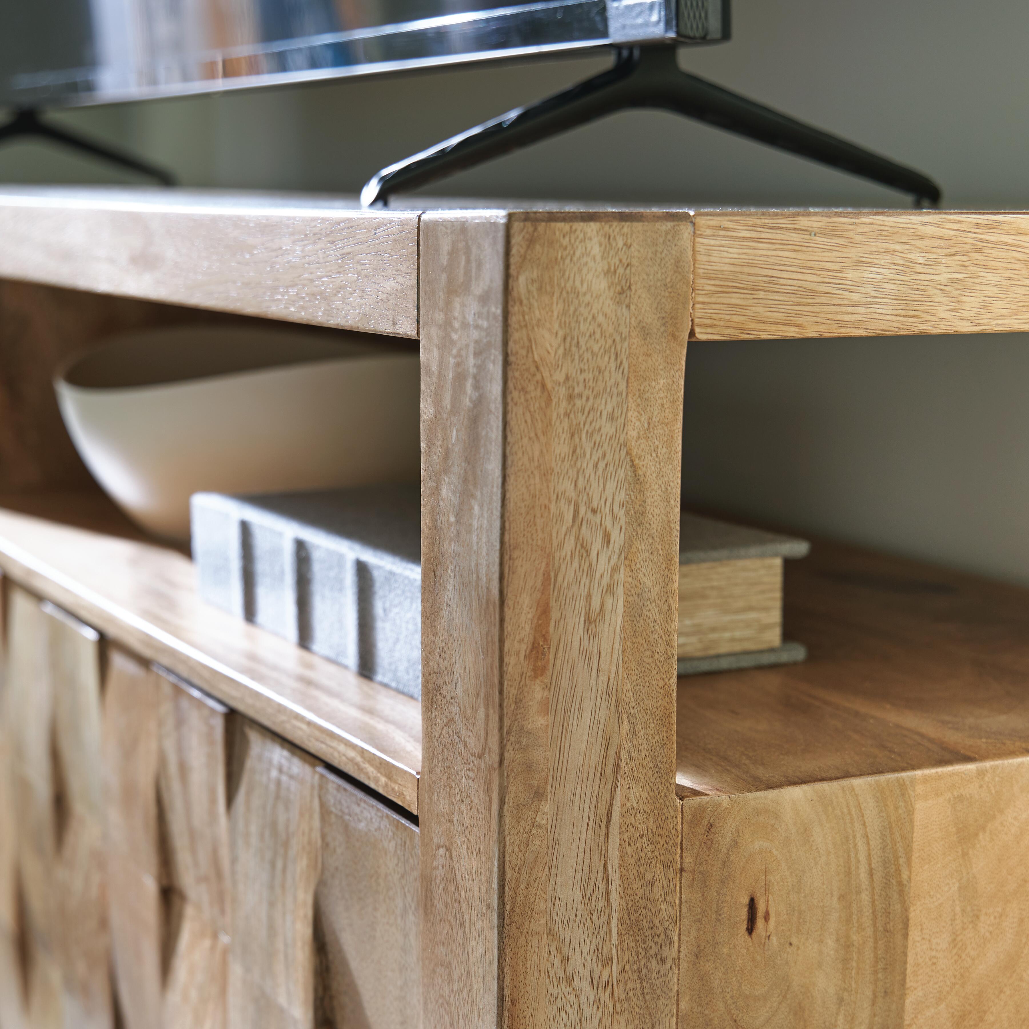 Hudwick Accent Cabinet - Luxury Home Furniture (MI)