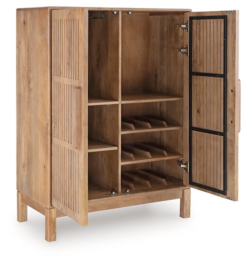 Pellamour Bar Cabinet - Luxury Home Furniture (MI)