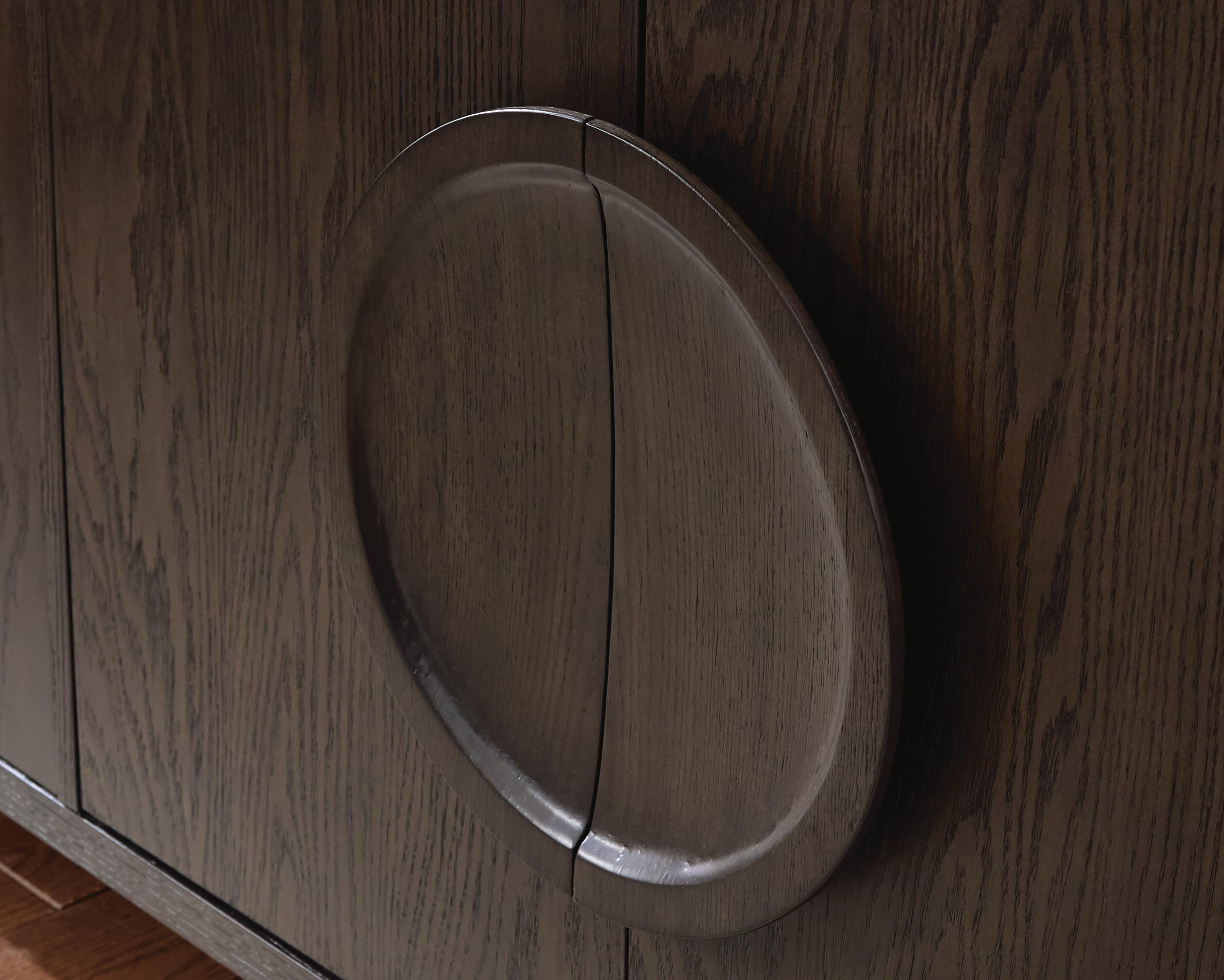 Veeda Accent Cabinet - Luxury Home Furniture (MI)