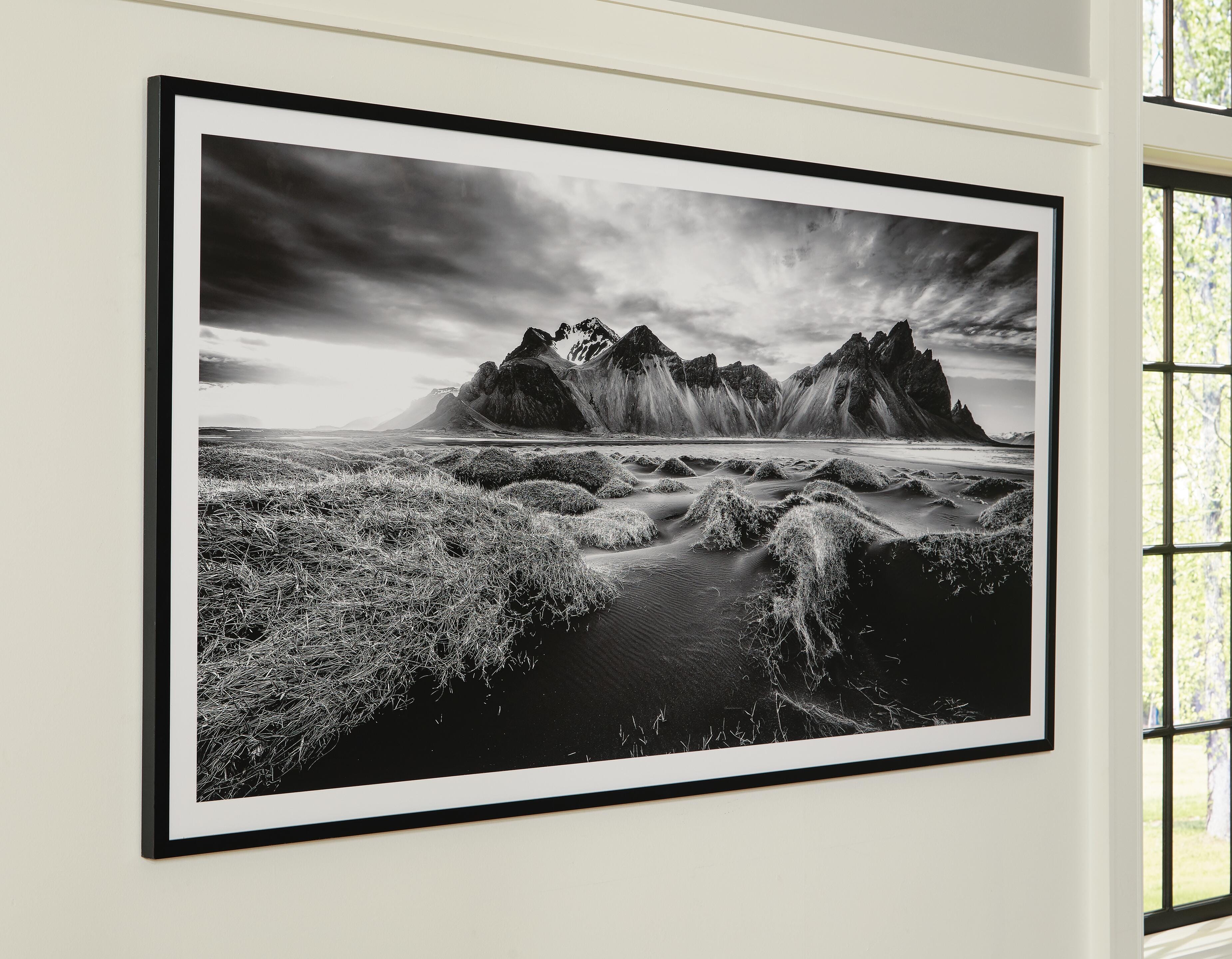 Delstone Wall Art - Luxury Home Furniture (MI)