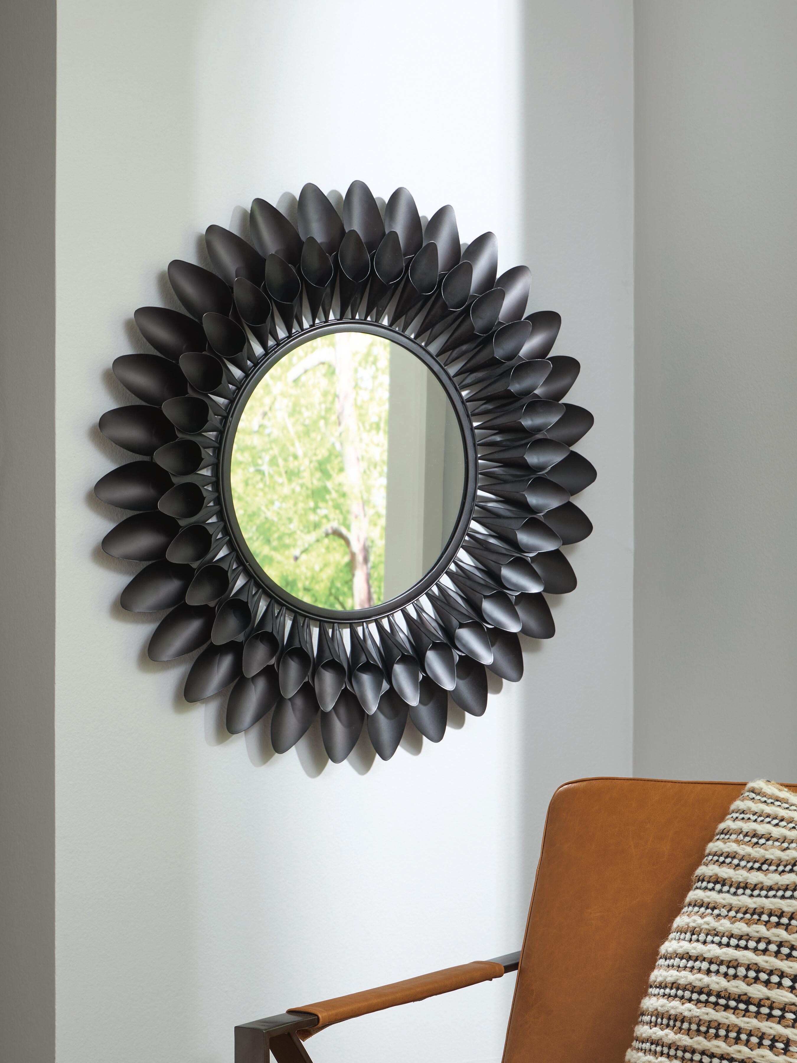 Ryenmour Accent Mirror - Luxury Home Furniture (MI)