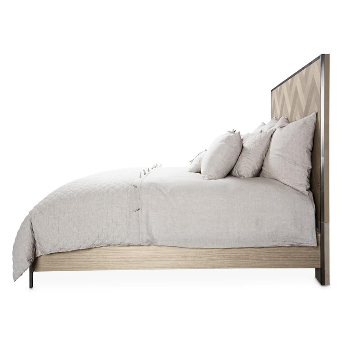 Silverlake Village Queen Panel Bed in Washed Oak KI-SLVG000QN-129 - Luxury Home Furniture (MI)