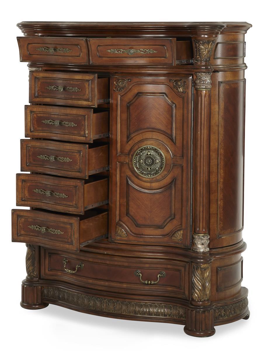 Villa Valencia Gentleman's Chest in Chestnut