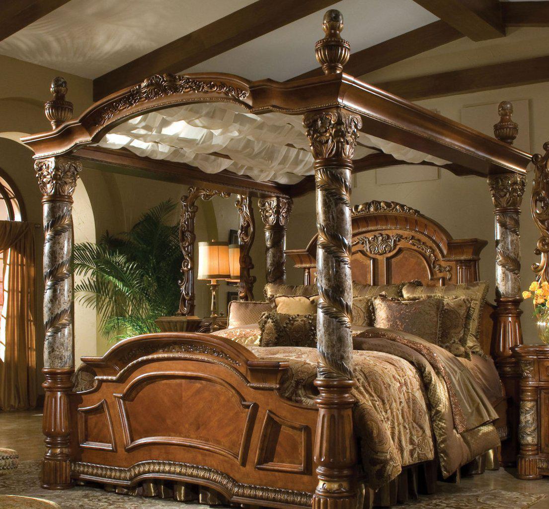 Villa Valencia King Poster Bed with Canopy in Chestnut - Luxury Home Furniture (MI)