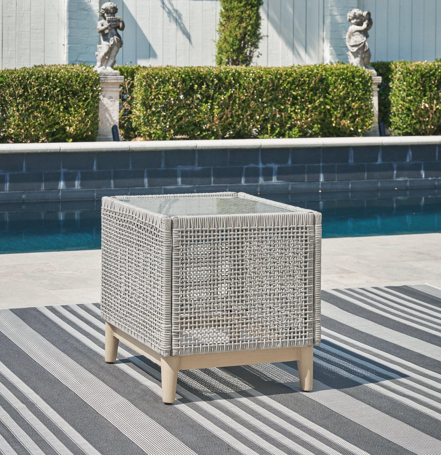 Seton Creek Outdoor Seating Set - Luxury Home Furniture (MI)