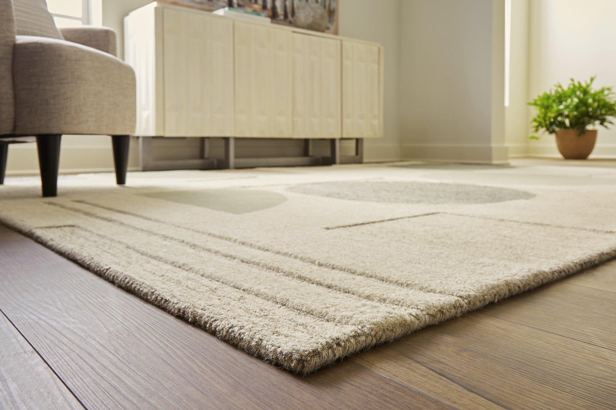 Dallane 8' x 10' Rug - Luxury Home Furniture (MI)